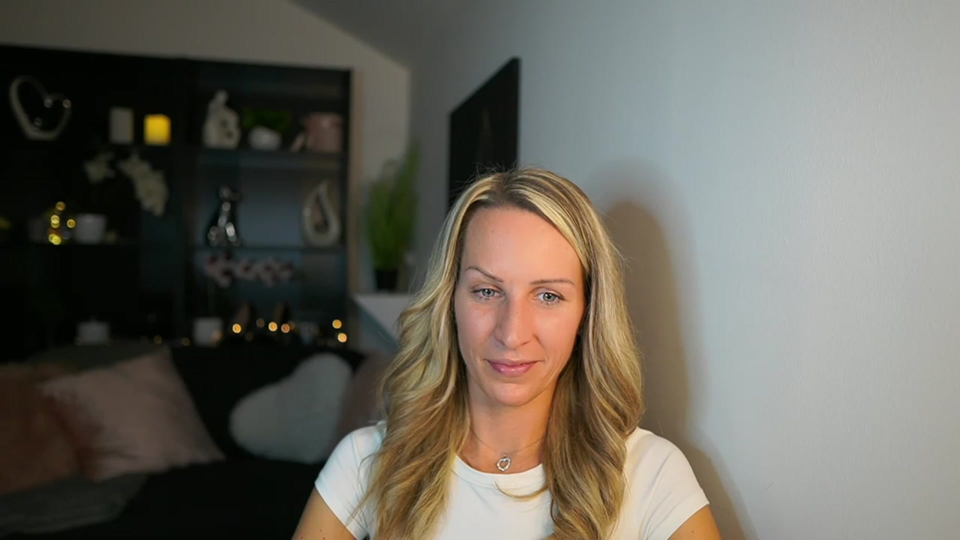 Gallery image thumbnail from Nikki__Sexx__'s myfreecams stream on, 10/23/2023, 20:00 image 8 of 20