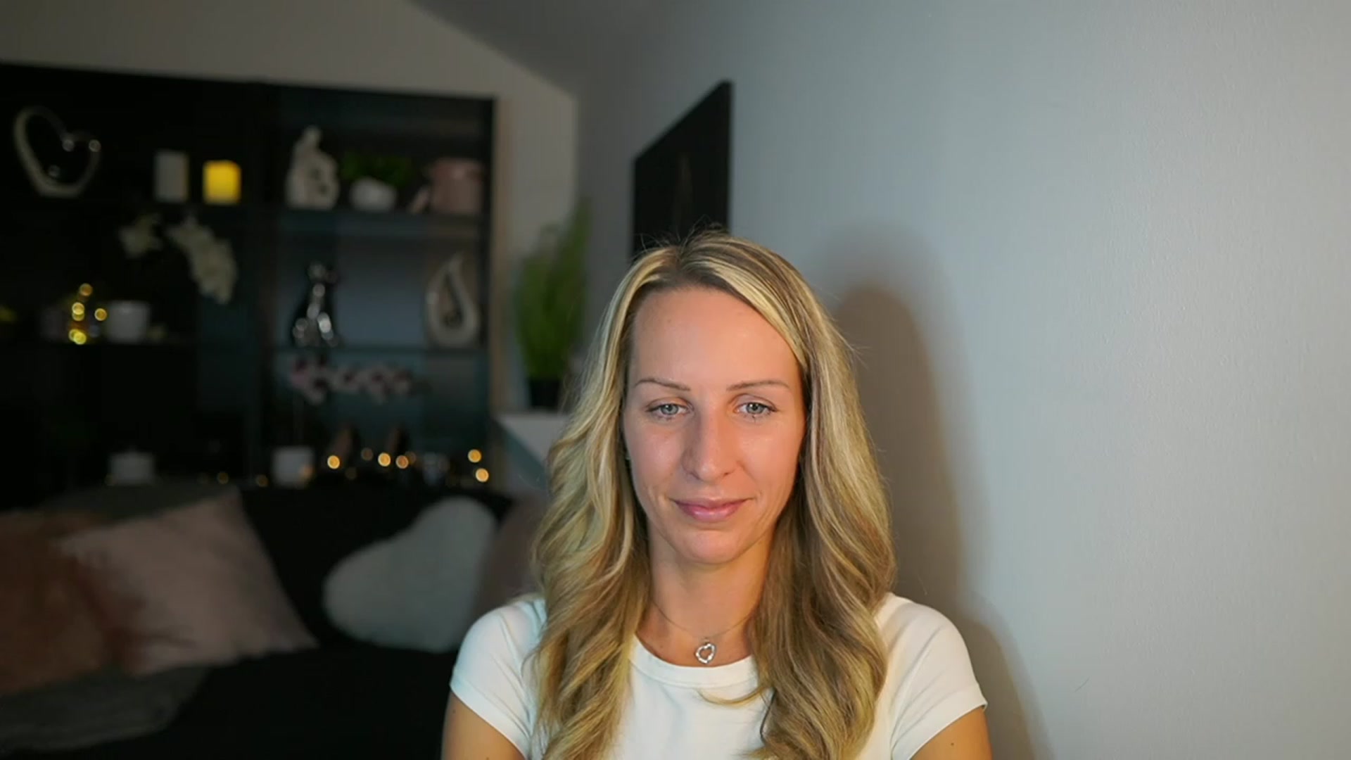Gallery image thumbnail from Nikki__Sexx__'s myfreecams stream on, 10/23/2023, 20:00 image 12 of 20