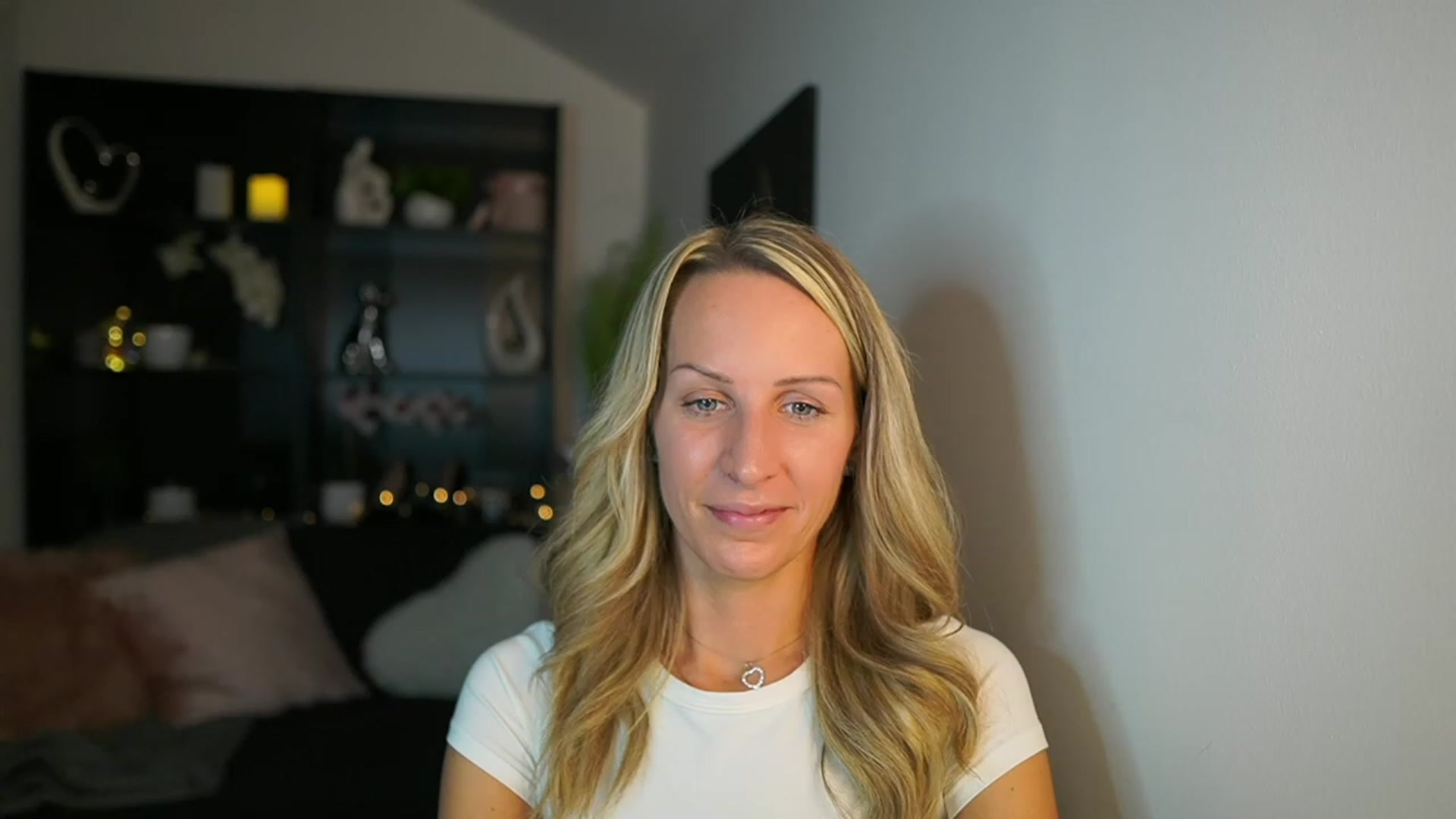 Gallery image thumbnail from Nikki__Sexx__'s myfreecams stream on, 10/23/2023, 20:49 image 19 of 20