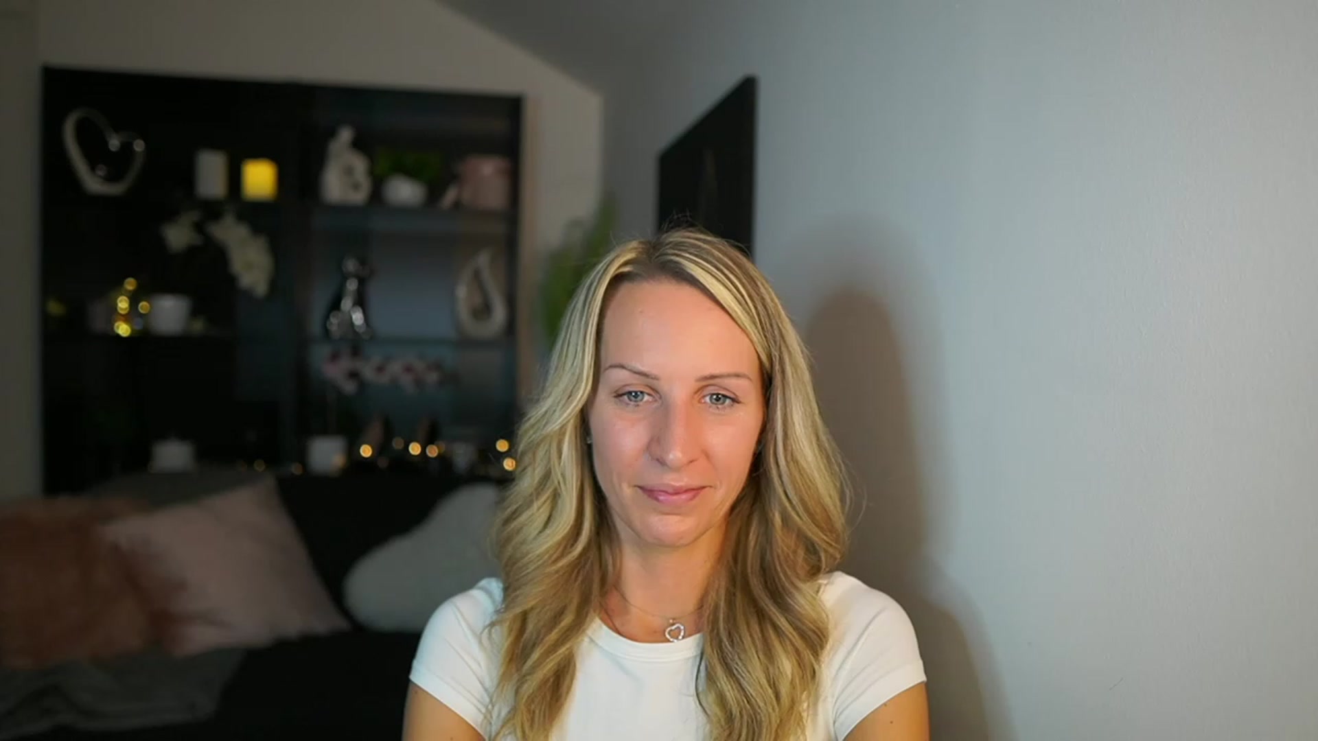 Gallery image thumbnail from Nikki__Sexx__'s myfreecams stream on, 10/23/2023, 20:49 image 10 of 20