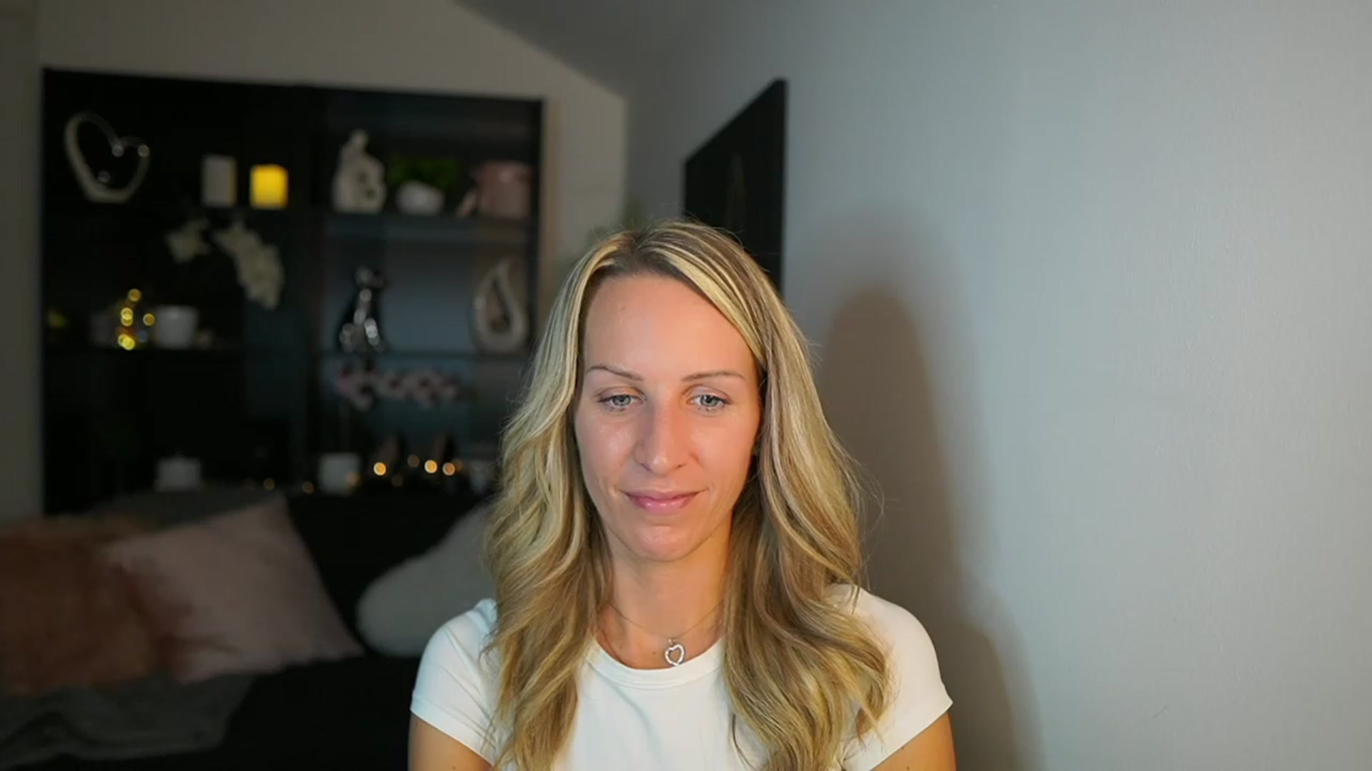 Gallery image thumbnail from Nikki__Sexx__'s myfreecams stream on, 10/23/2023, 20:49 image 6 of 20