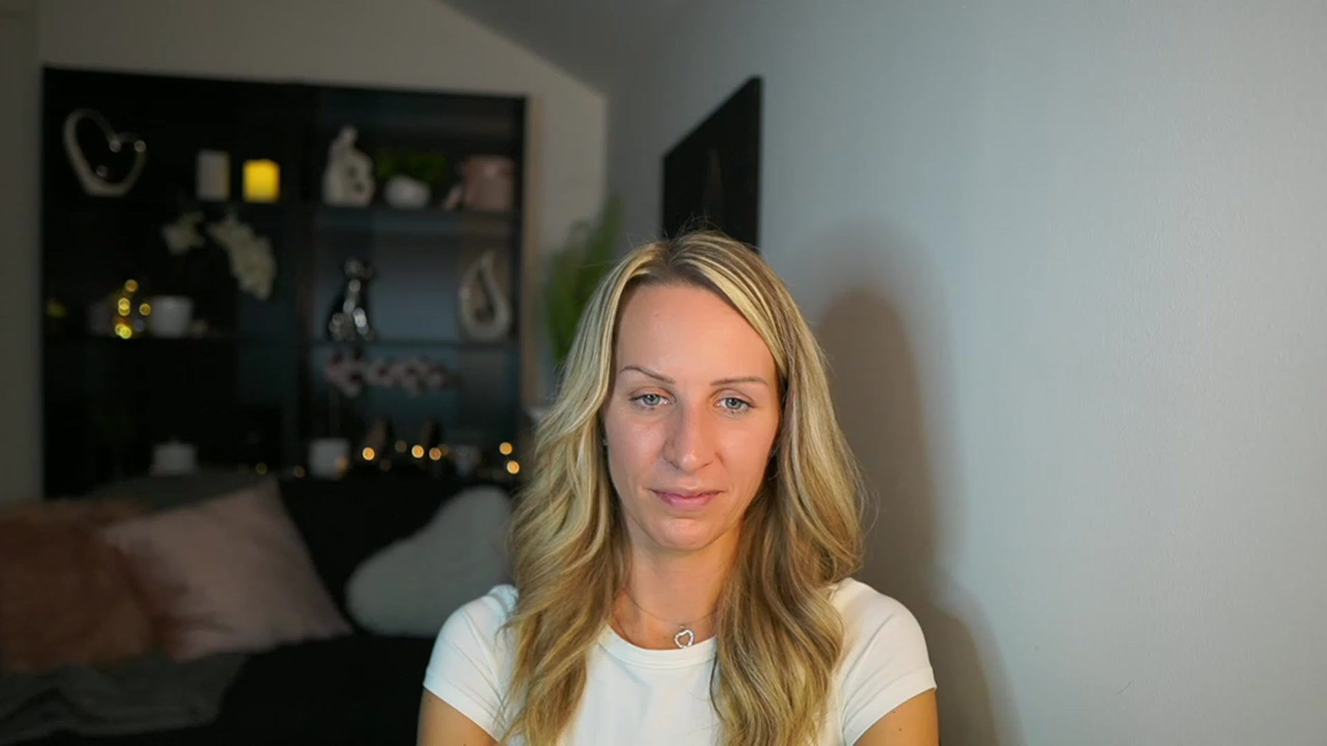 Gallery image thumbnail from Nikki__Sexx__'s myfreecams stream on, 10/23/2023, 20:49 image 12 of 20
