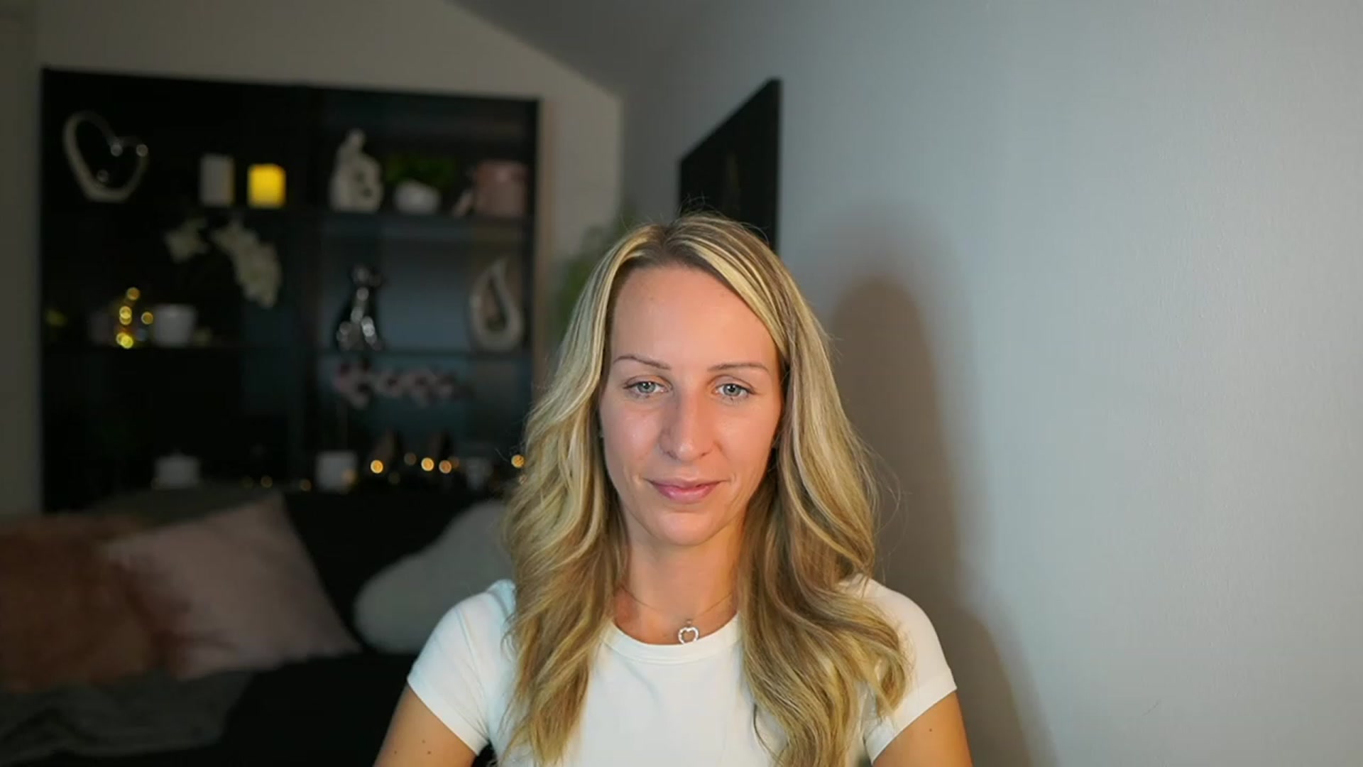Gallery image thumbnail from Nikki__Sexx__'s myfreecams stream on, 10/23/2023, 20:49 image 1 of 20