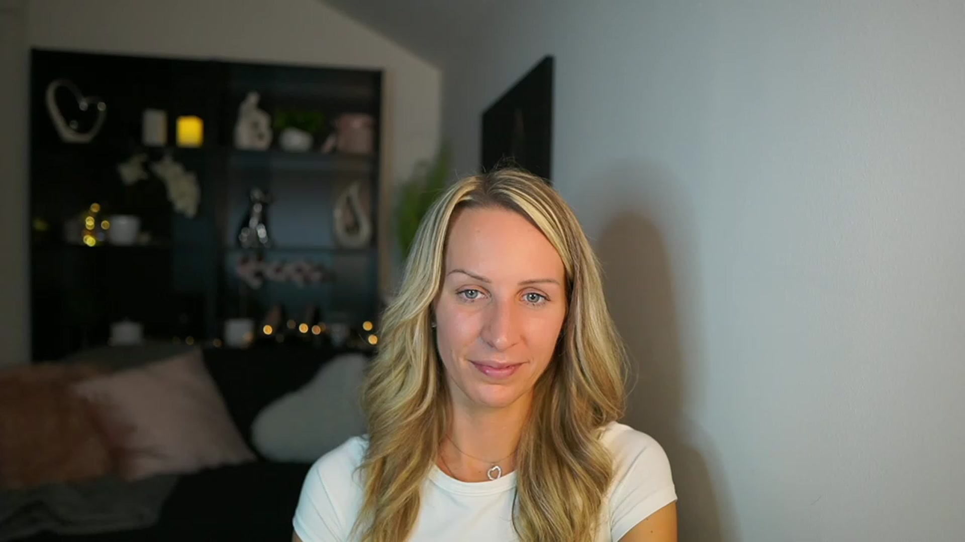 Gallery image thumbnail from Nikki__Sexx__'s myfreecams stream on, 10/23/2023, 20:49 image 11 of 20