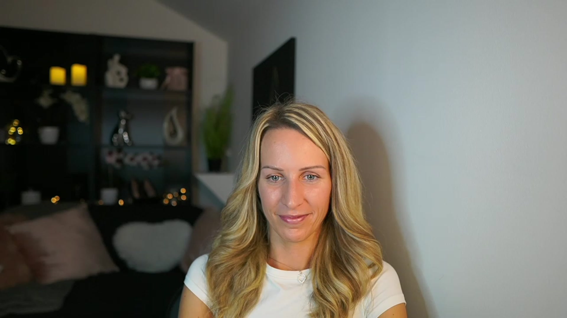 Gallery image thumbnail from Nikki__Sexx__'s myfreecams stream on, 10/30/2023, 23:44 image 2 of 20
