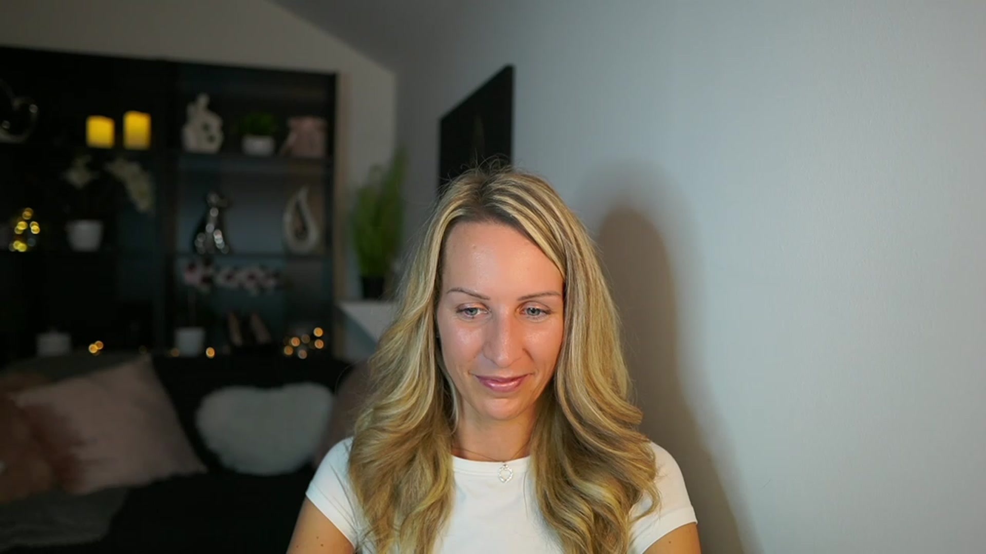 Gallery image thumbnail from Nikki__Sexx__'s myfreecams stream on, 10/30/2023, 23:44 image 12 of 20