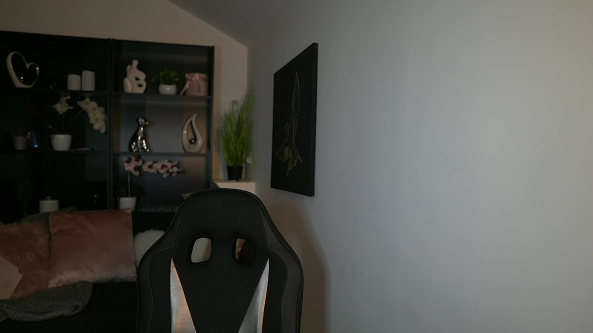 Gallery image thumbnail from Nikki__Sexx__'s myfreecams stream on, 11/02/2023, 23:50 image 10 of 20