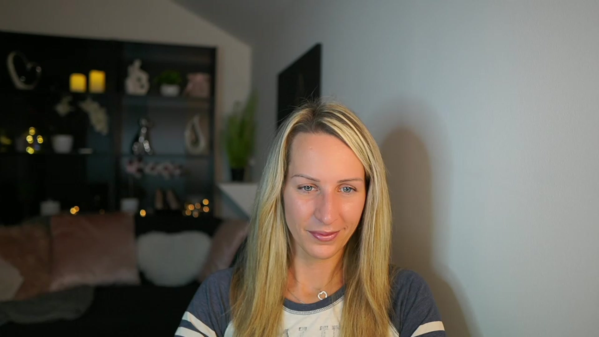 Gallery image thumbnail from Nikki__Sexx__'s myfreecams stream on, 11/05/2023, 19:57 image 7 of 20