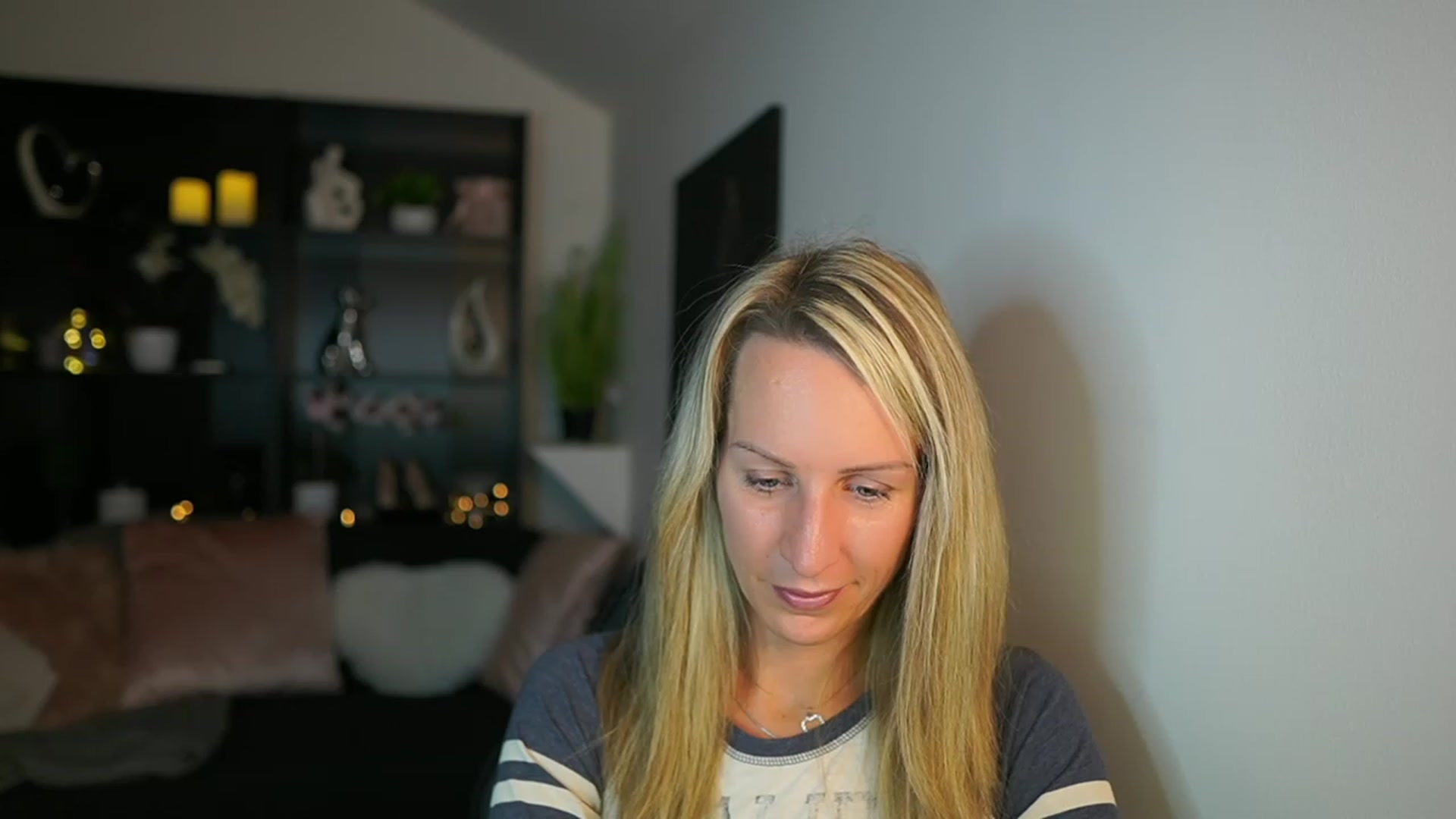 Gallery image thumbnail from Nikki__Sexx__'s myfreecams stream on, 11/05/2023, 19:57 image 11 of 20