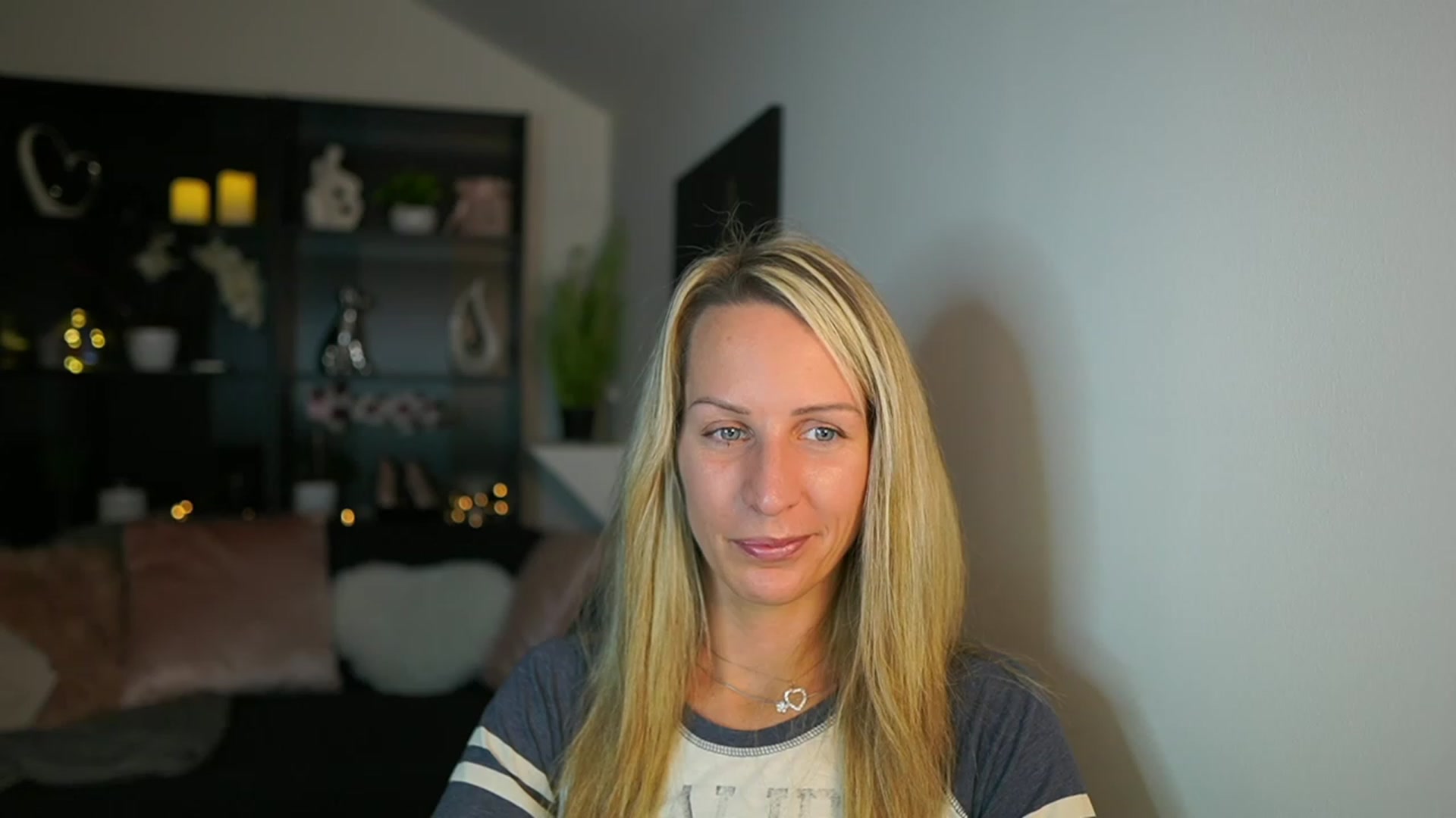 Gallery image thumbnail from Nikki__Sexx__'s myfreecams stream on, 11/05/2023, 19:57 image 17 of 20