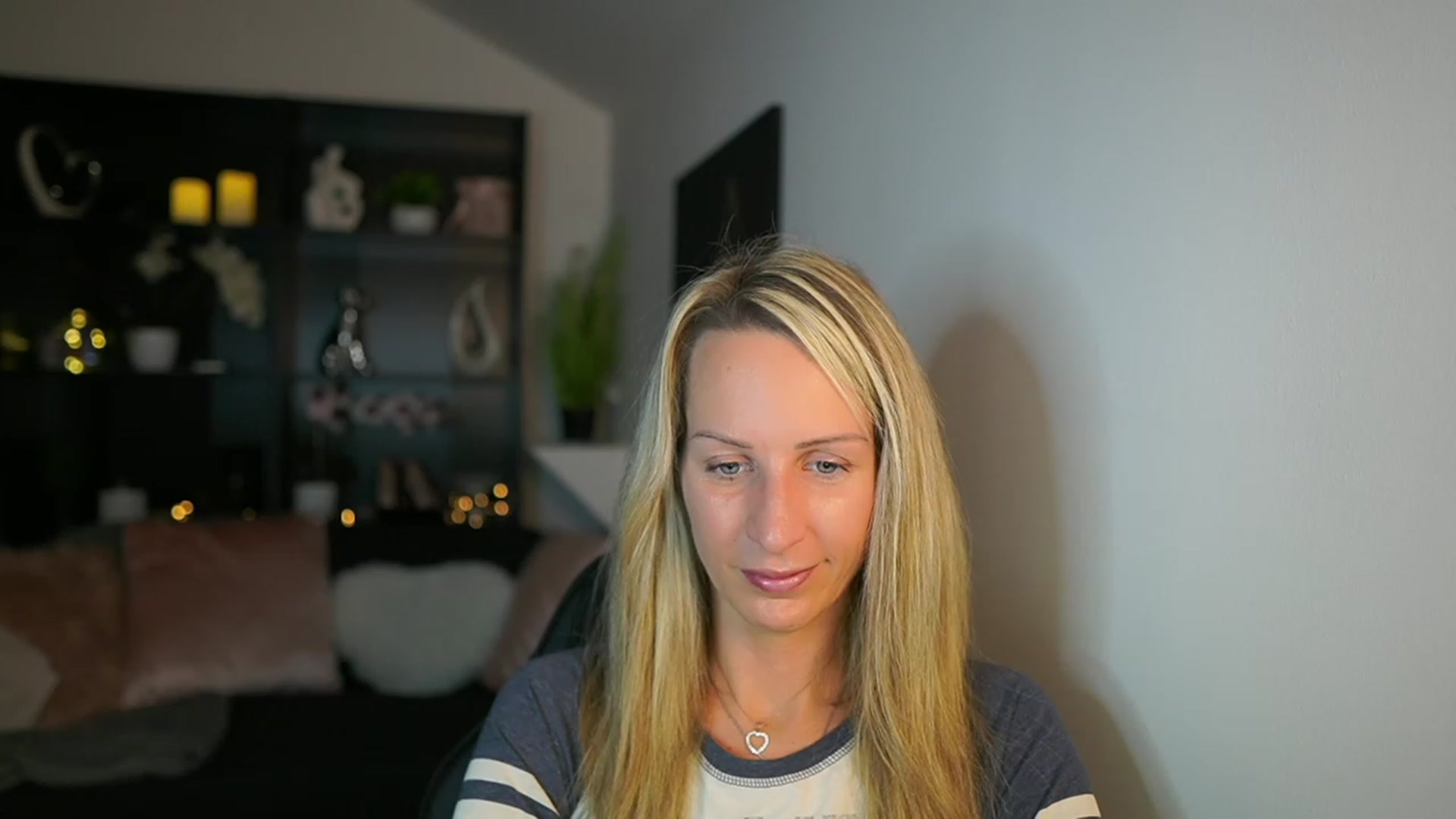 Gallery image thumbnail from Nikki__Sexx__'s myfreecams stream on, 11/05/2023, 19:57 image 2 of 20