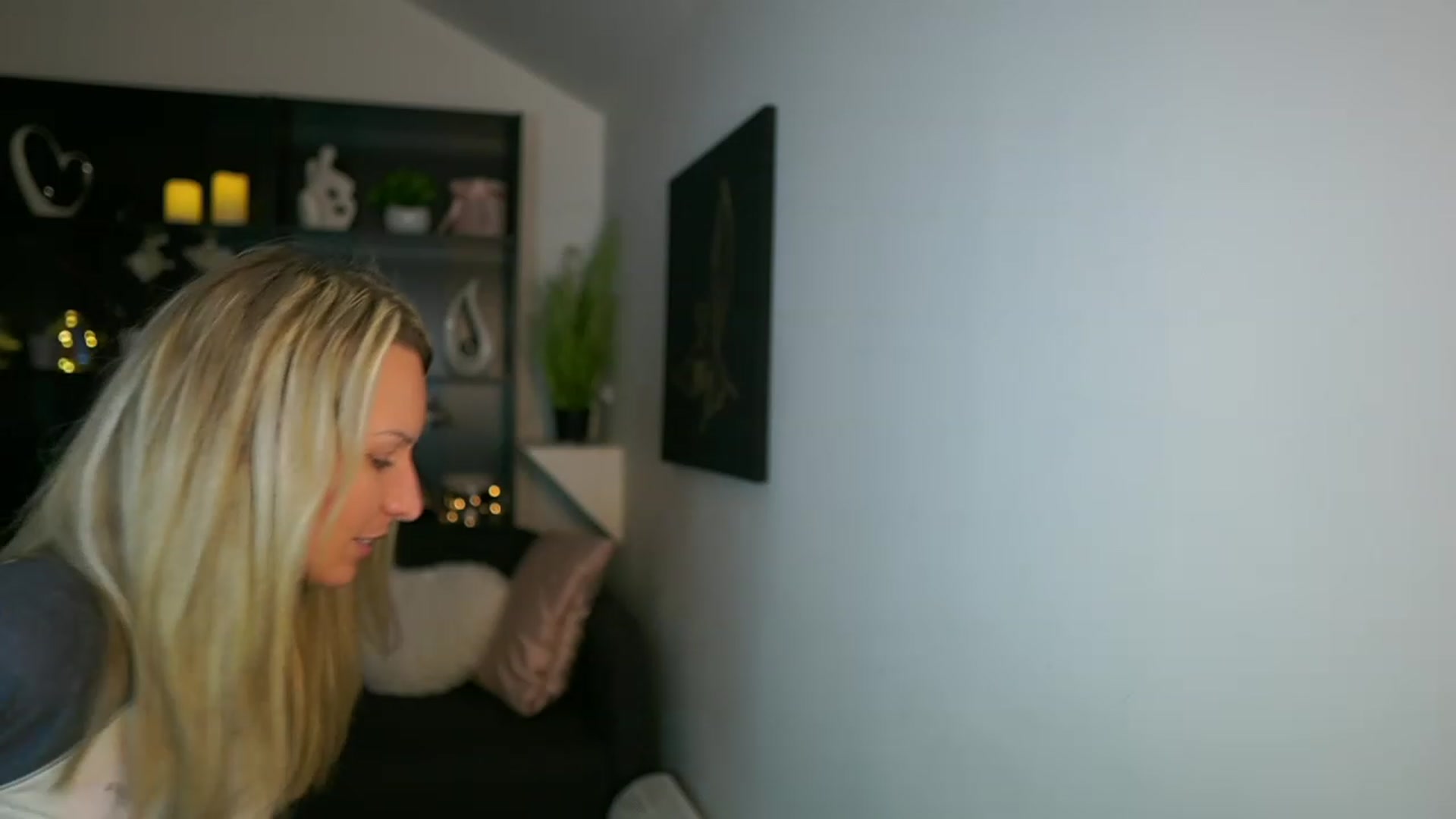 Gallery image thumbnail from Nikki__Sexx__'s myfreecams stream on, 11/05/2023, 20:35 image 7 of 20