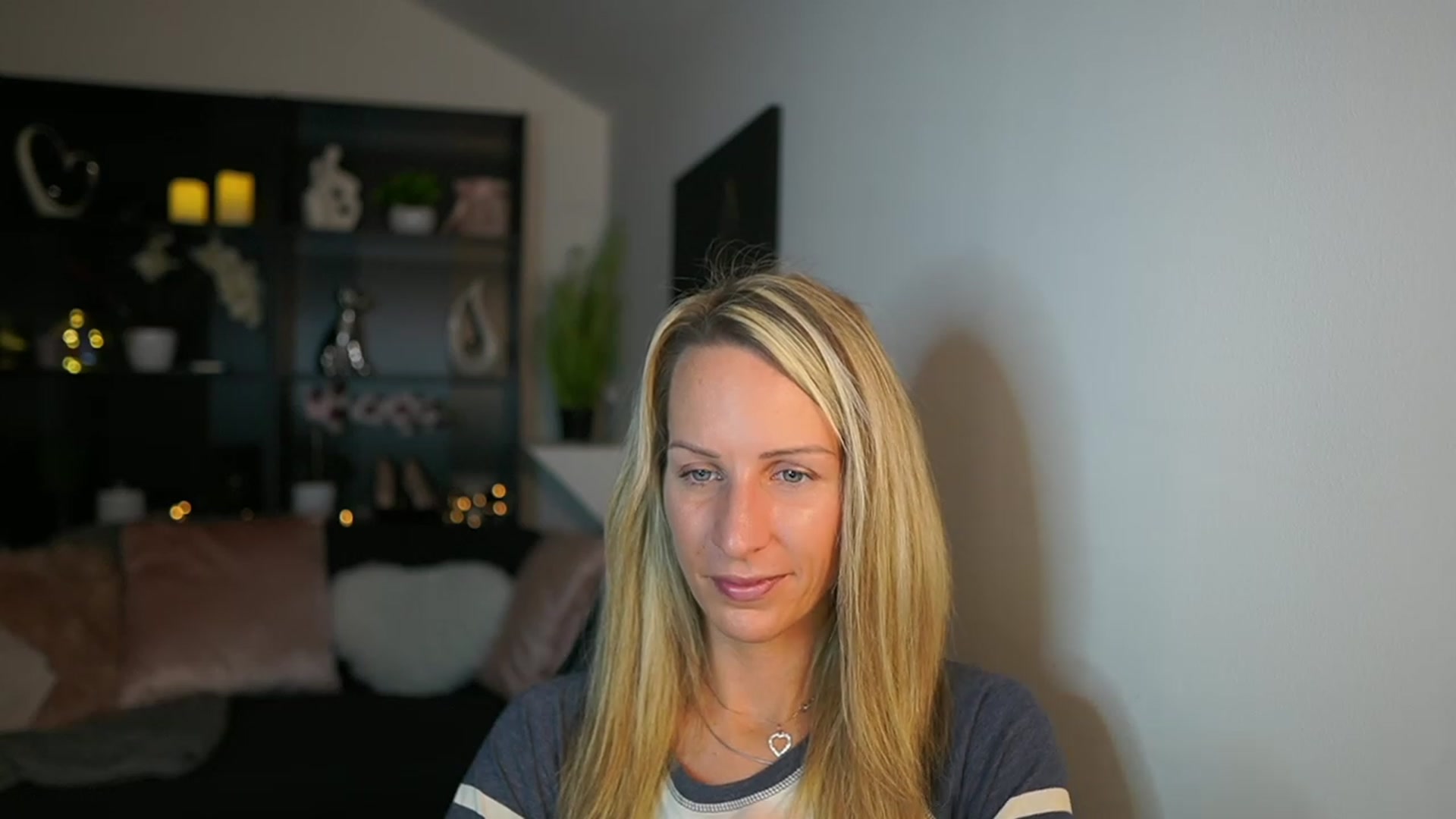 Gallery image thumbnail from Nikki__Sexx__'s myfreecams stream on, 11/05/2023, 20:35 image 5 of 20