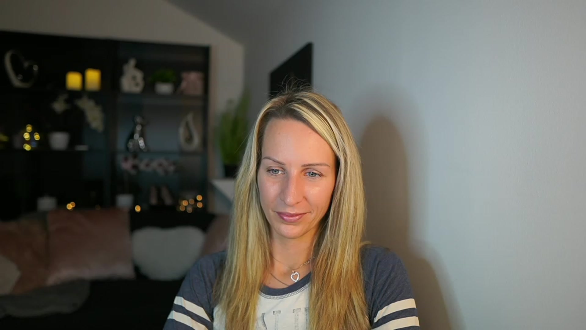 Gallery image thumbnail from Nikki__Sexx__'s myfreecams stream on, 11/05/2023, 20:35 image 8 of 20