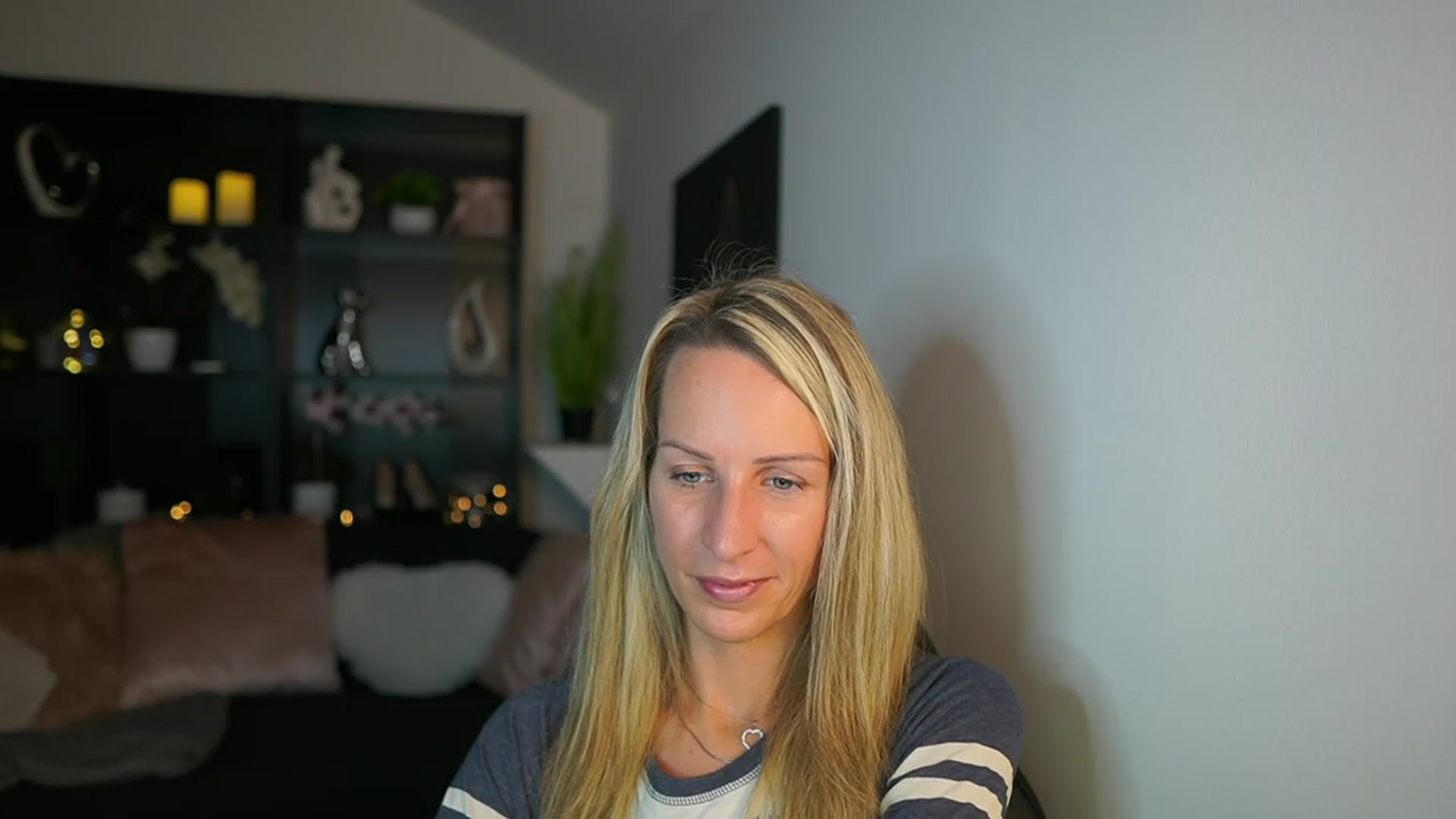 Gallery image thumbnail from Nikki__Sexx__'s myfreecams stream on, 11/05/2023, 20:35 image 6 of 20