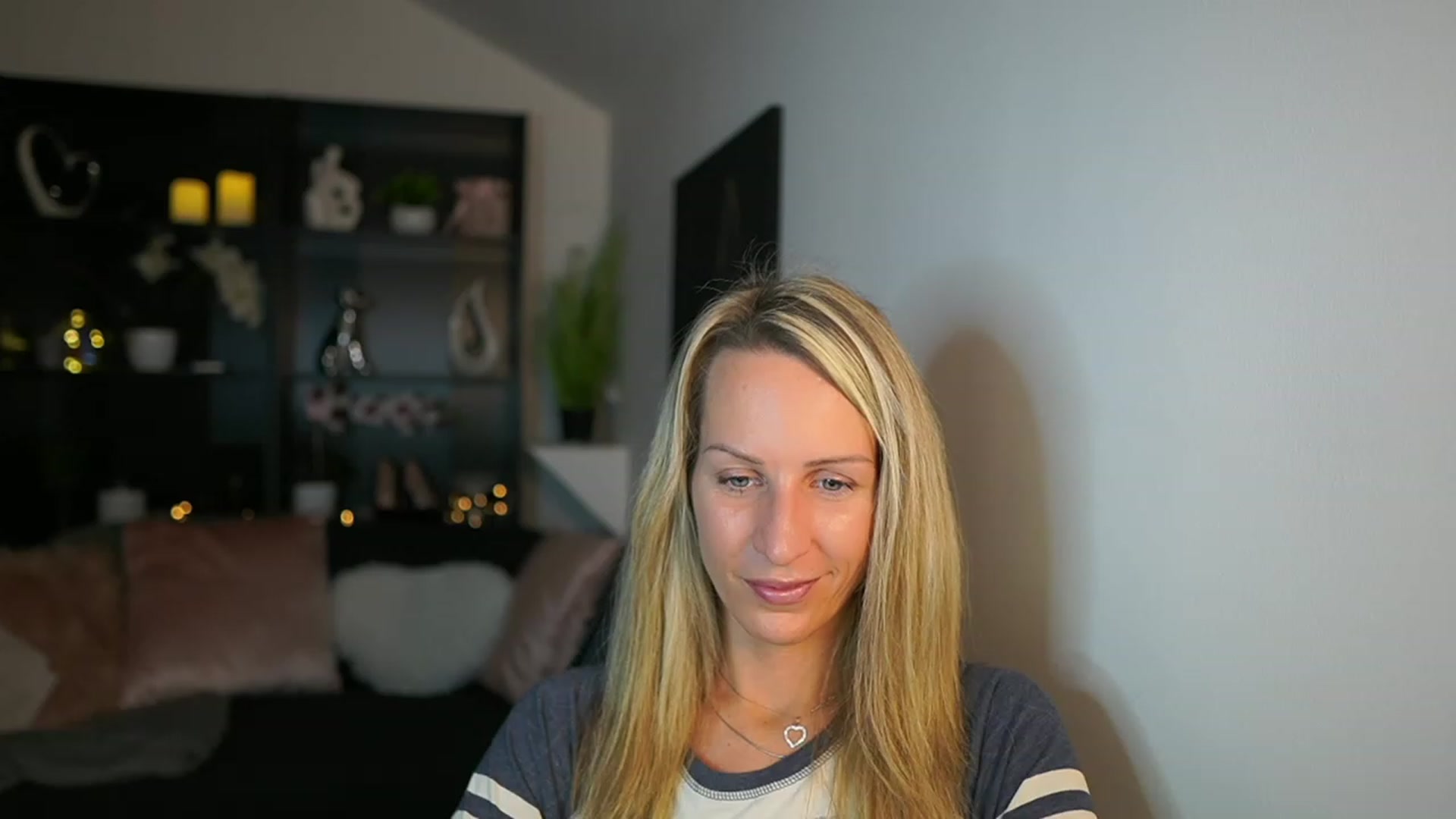 Gallery image thumbnail from Nikki__Sexx__'s myfreecams stream on, 11/05/2023, 20:35 image 2 of 20
