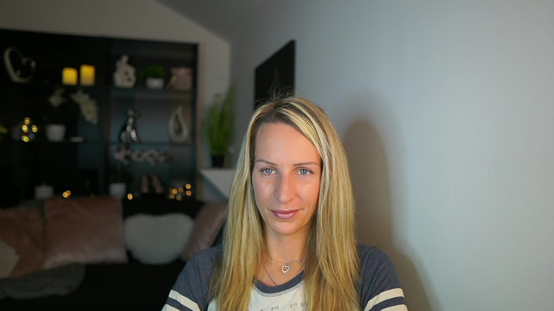 Gallery image thumbnail from Nikki__Sexx__'s myfreecams stream on, 11/05/2023, 20:35 image 17 of 20