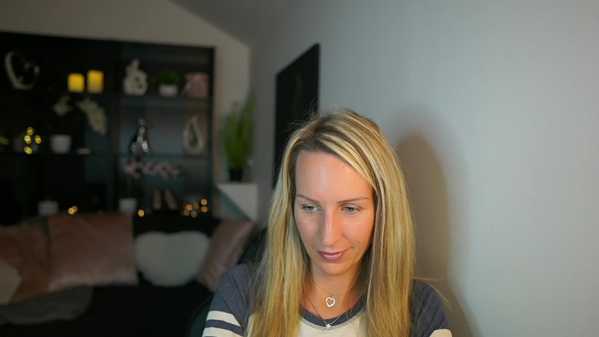 Gallery image thumbnail from Nikki__Sexx__'s myfreecams stream on, 11/05/2023, 22:53 image 11 of 20