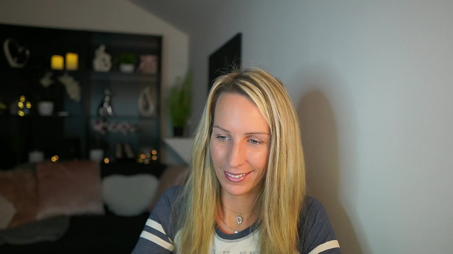 Gallery image thumbnail from Nikki__Sexx__'s myfreecams stream on, 11/05/2023, 22:53 image 14 of 20