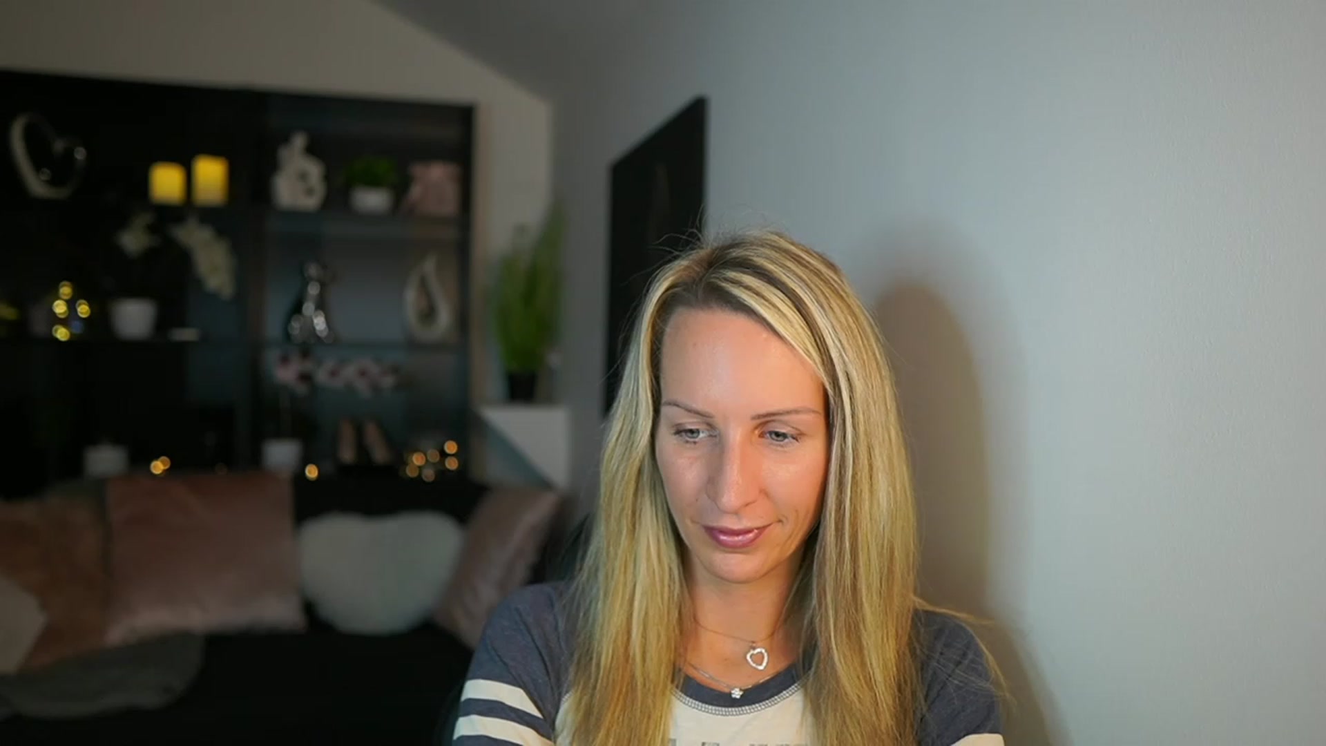Gallery image thumbnail from Nikki__Sexx__'s myfreecams stream on, 11/05/2023, 22:53 image 5 of 20