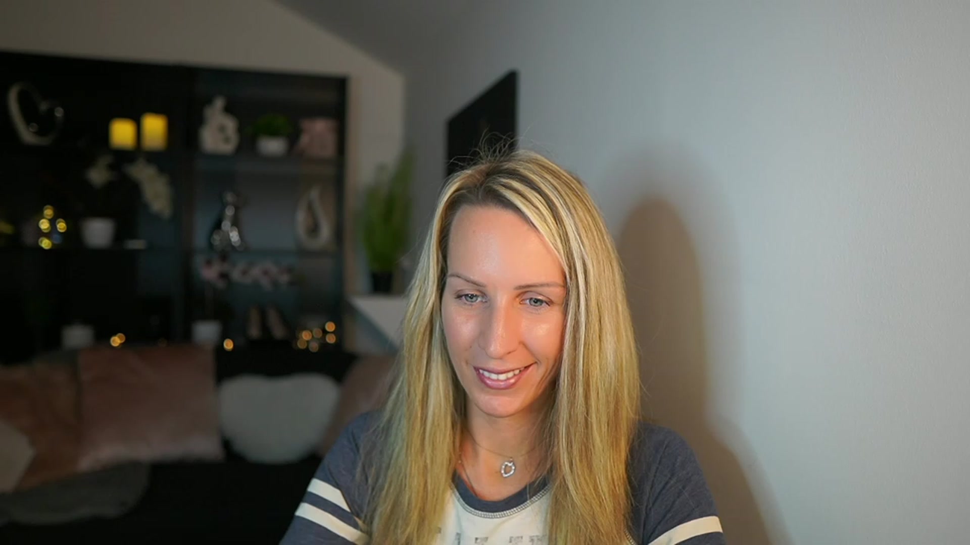 Gallery image thumbnail from Nikki__Sexx__'s myfreecams stream on, 11/05/2023, 22:53 image 15 of 20