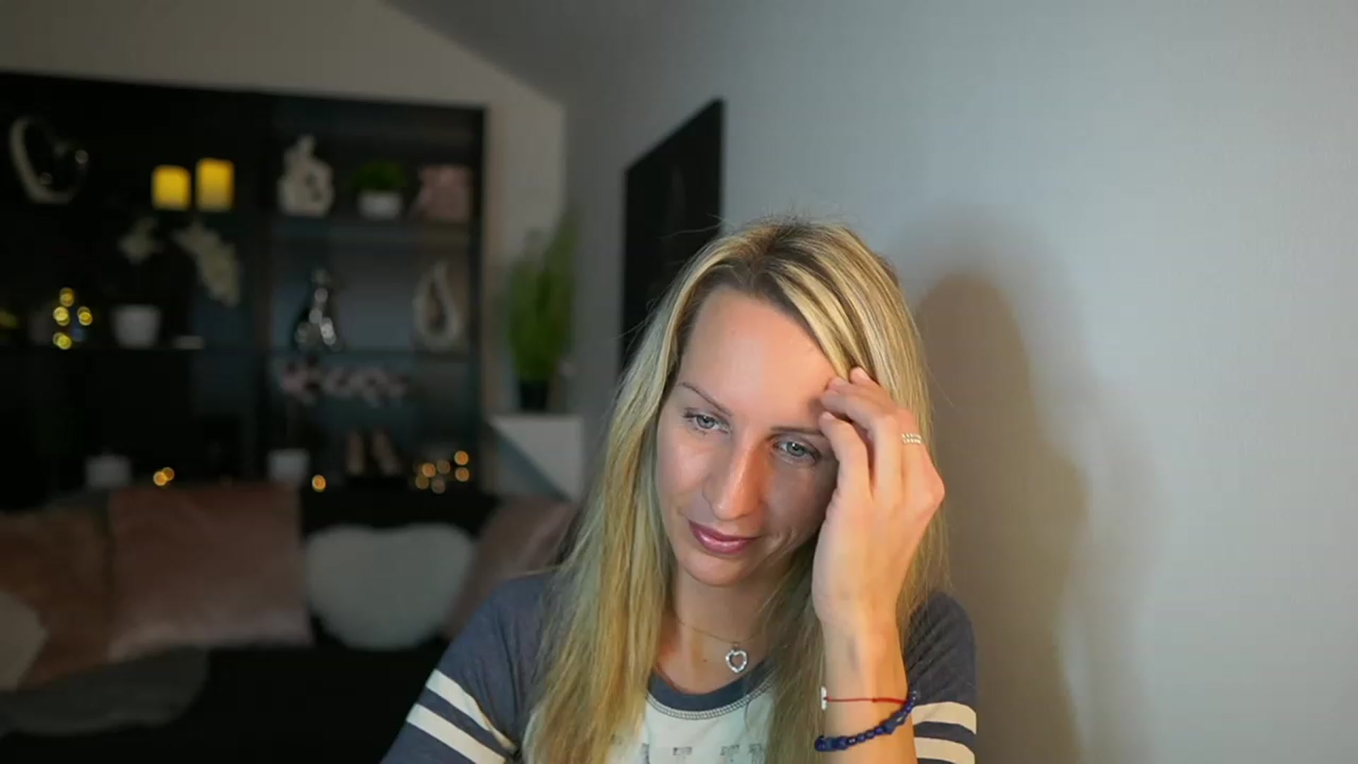 Gallery image thumbnail from Nikki__Sexx__'s myfreecams stream on, 11/05/2023, 22:53 image 17 of 20