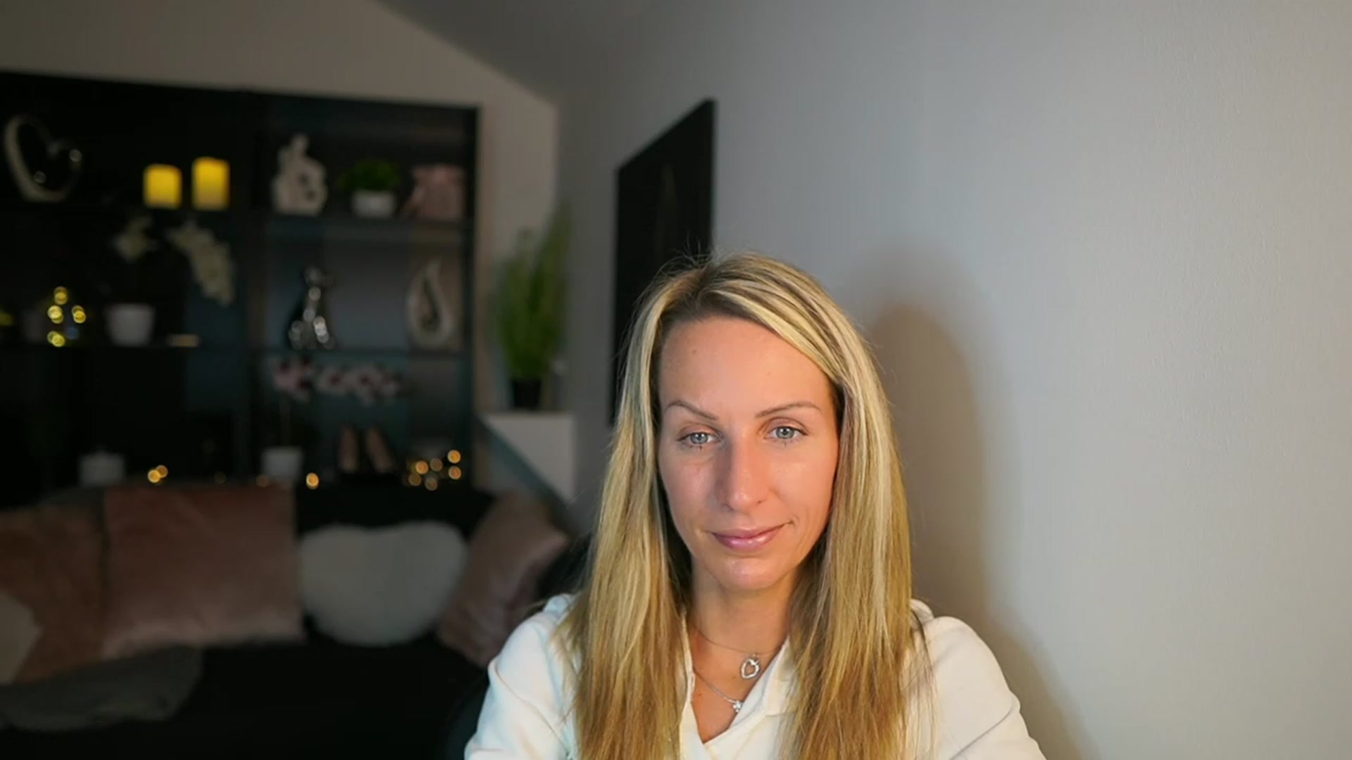 Gallery image thumbnail from Nikki__Sexx__'s myfreecams stream on, 11/06/2023, 20:27 image 20 of 20