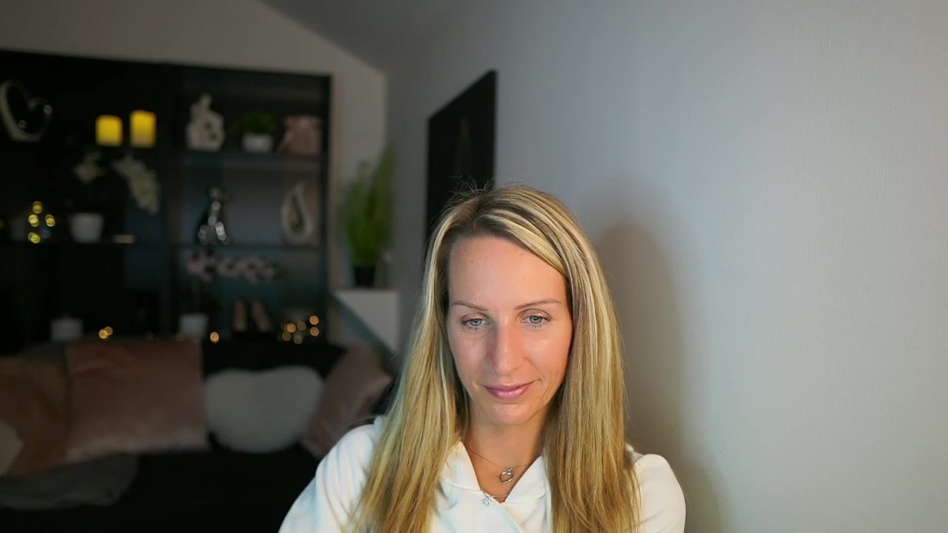 Gallery image thumbnail from Nikki__Sexx__'s myfreecams stream on, 11/07/2023, 24:03 image 2 of 20