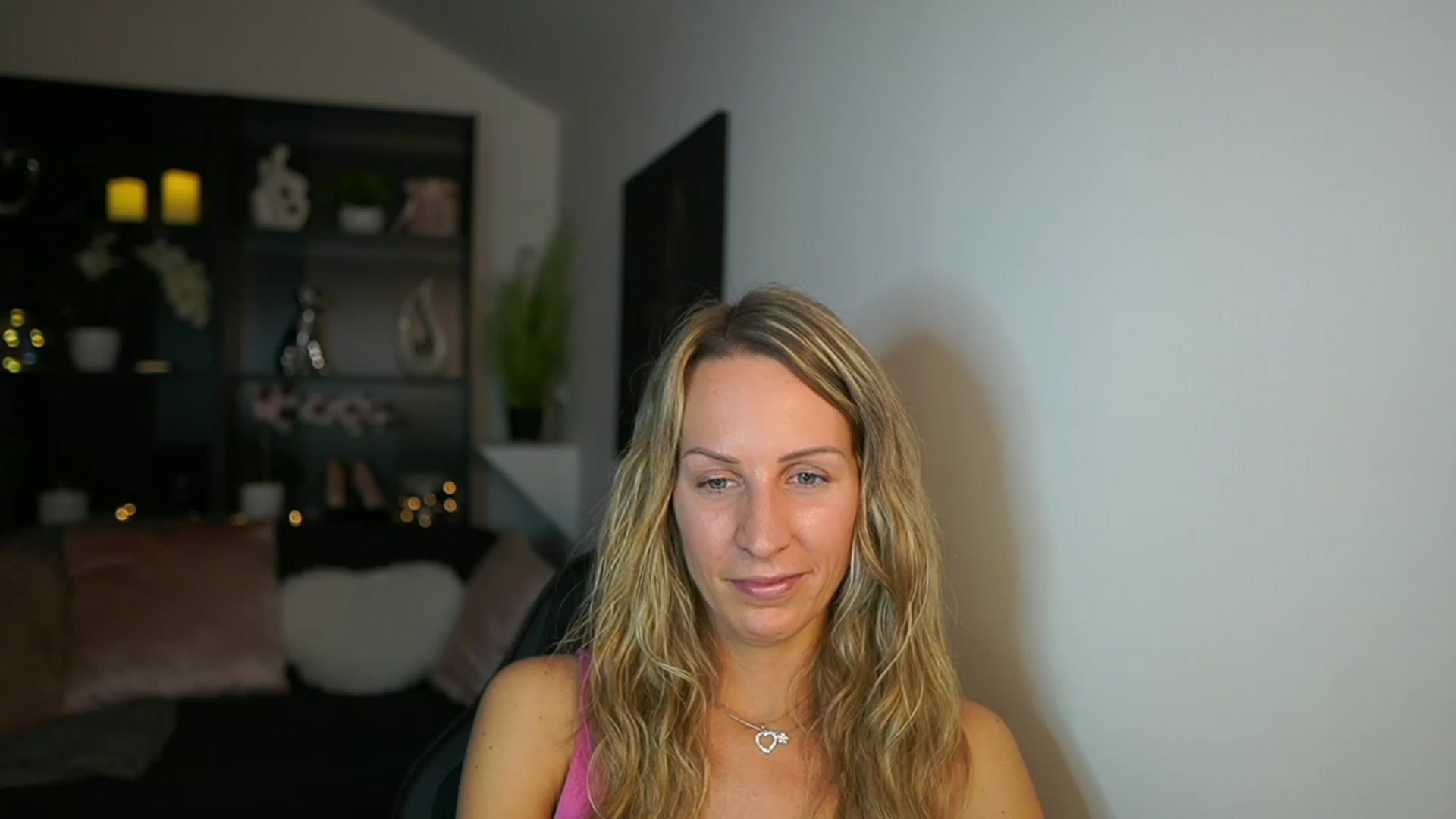 Gallery image thumbnail from Nikki__Sexx__'s myfreecams stream on, 11/09/2023, 16:55 image 3 of 20