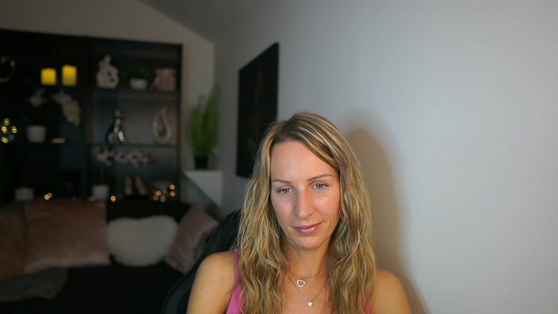 Gallery image thumbnail from Nikki__Sexx__'s myfreecams stream on, 11/09/2023, 16:55 image 10 of 20