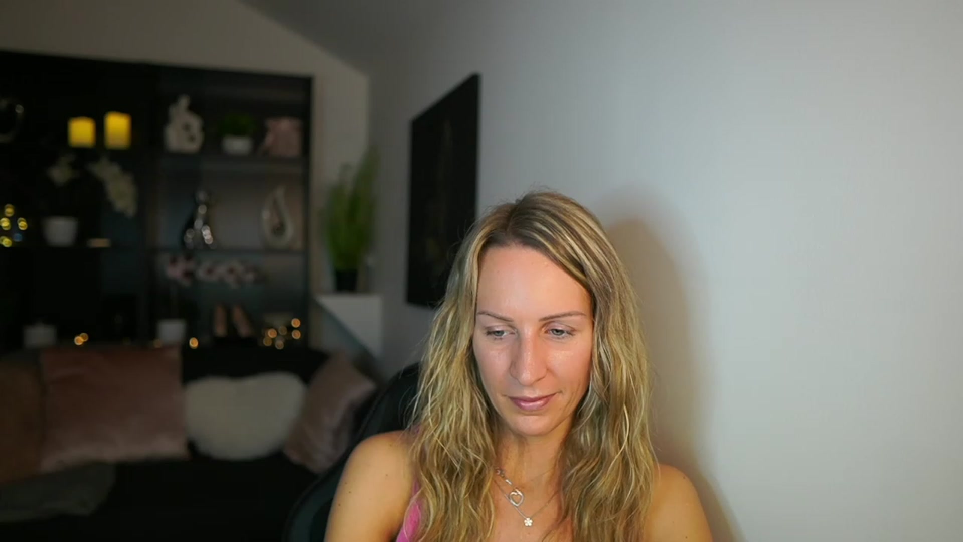 Gallery image thumbnail from Nikki__Sexx__'s myfreecams stream on, 11/09/2023, 16:55 image 20 of 20