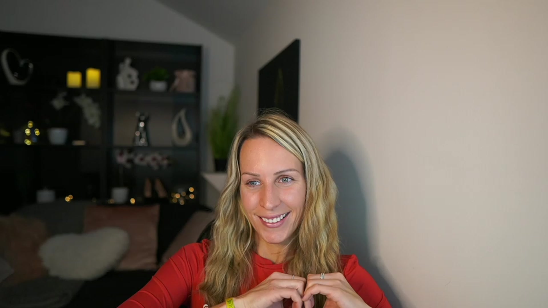 Gallery image thumbnail from Nikki__Sexx__'s myfreecams stream on, 11/13/2023, 21:03 image 5 of 20
