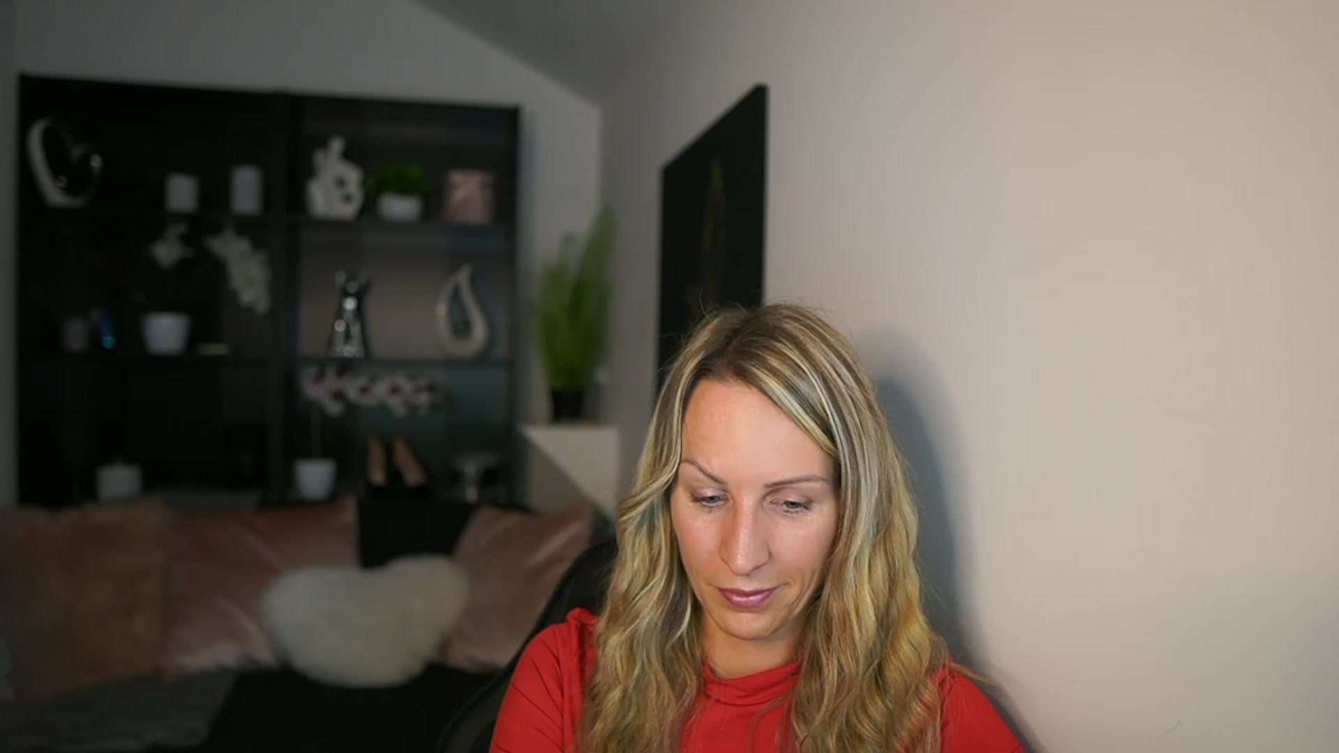Gallery image thumbnail from Nikki__Sexx__'s myfreecams stream on, 11/20/2023, 20:39 image 3 of 20