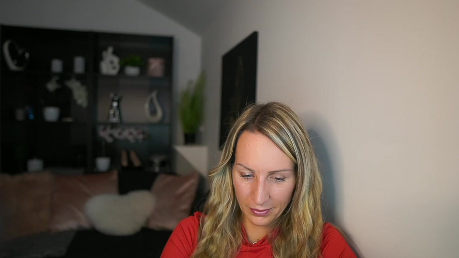 Gallery image thumbnail from Nikki__Sexx__'s myfreecams stream on, 11/20/2023, 20:39 image 12 of 20