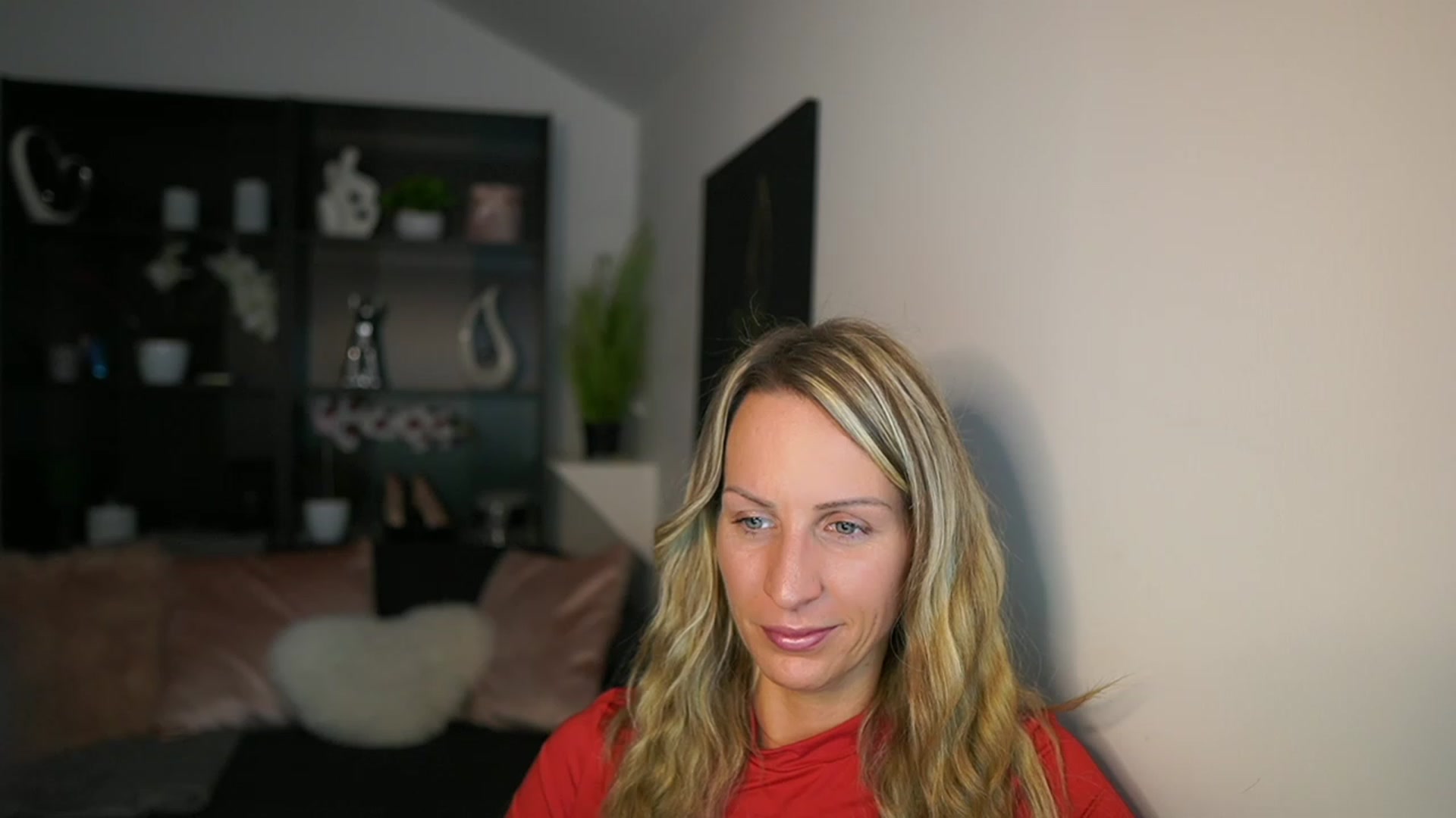 Gallery image thumbnail from Nikki__Sexx__'s myfreecams stream on, 11/20/2023, 20:39 image 13 of 20