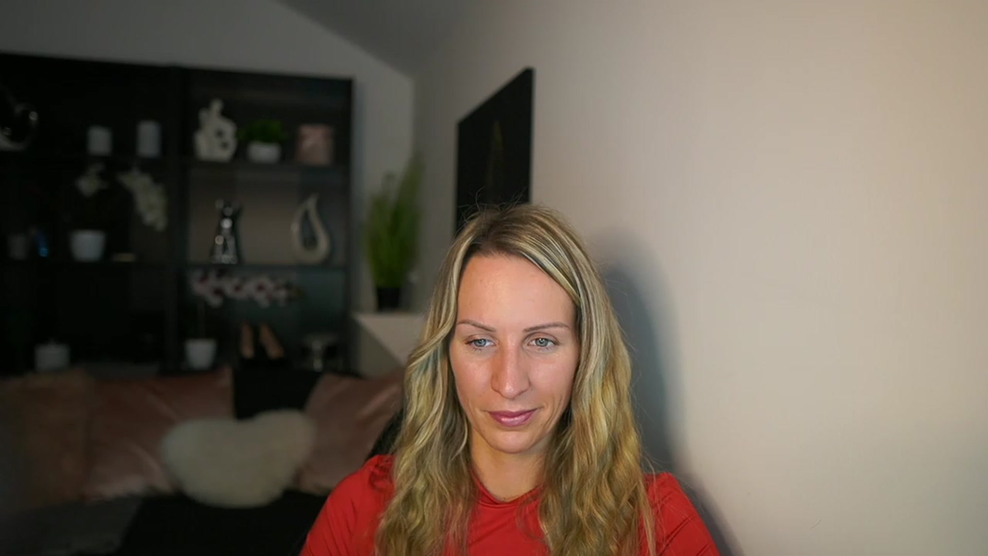 Gallery image thumbnail from Nikki__Sexx__'s myfreecams stream on, 11/20/2023, 23:07 image 10 of 20