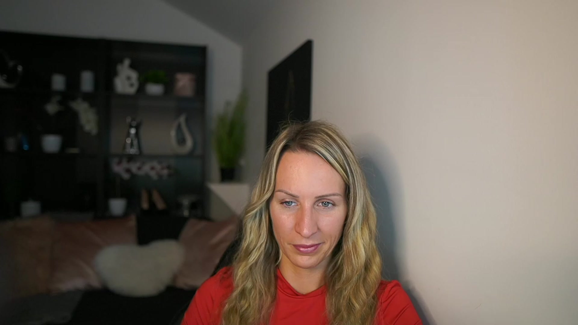 Gallery image thumbnail from Nikki__Sexx__'s myfreecams stream on, 11/20/2023, 23:07 image 12 of 20