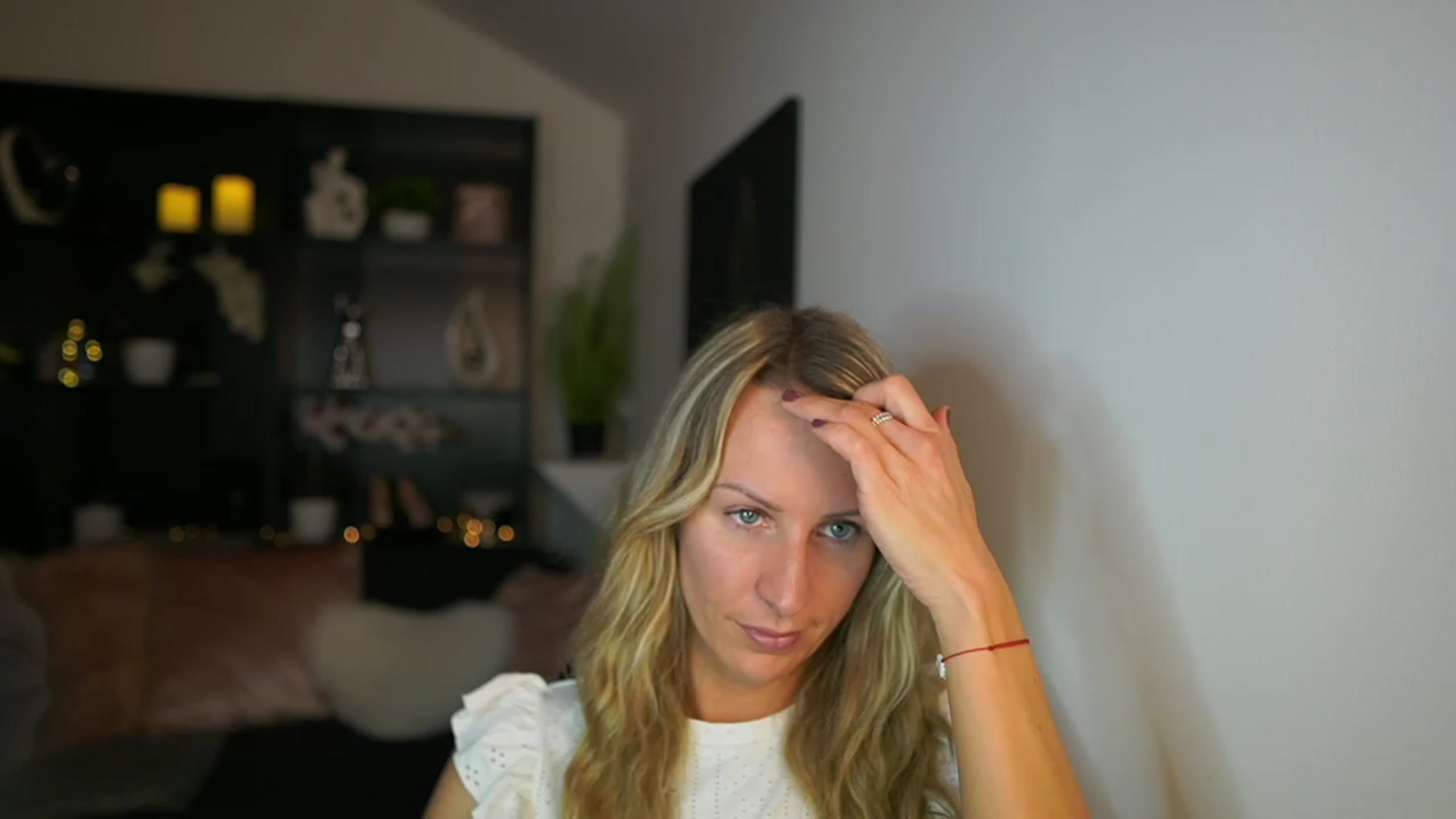 Gallery image thumbnail from Nikki__Sexx__'s myfreecams stream on, 11/21/2023, 19:58 image 15 of 20