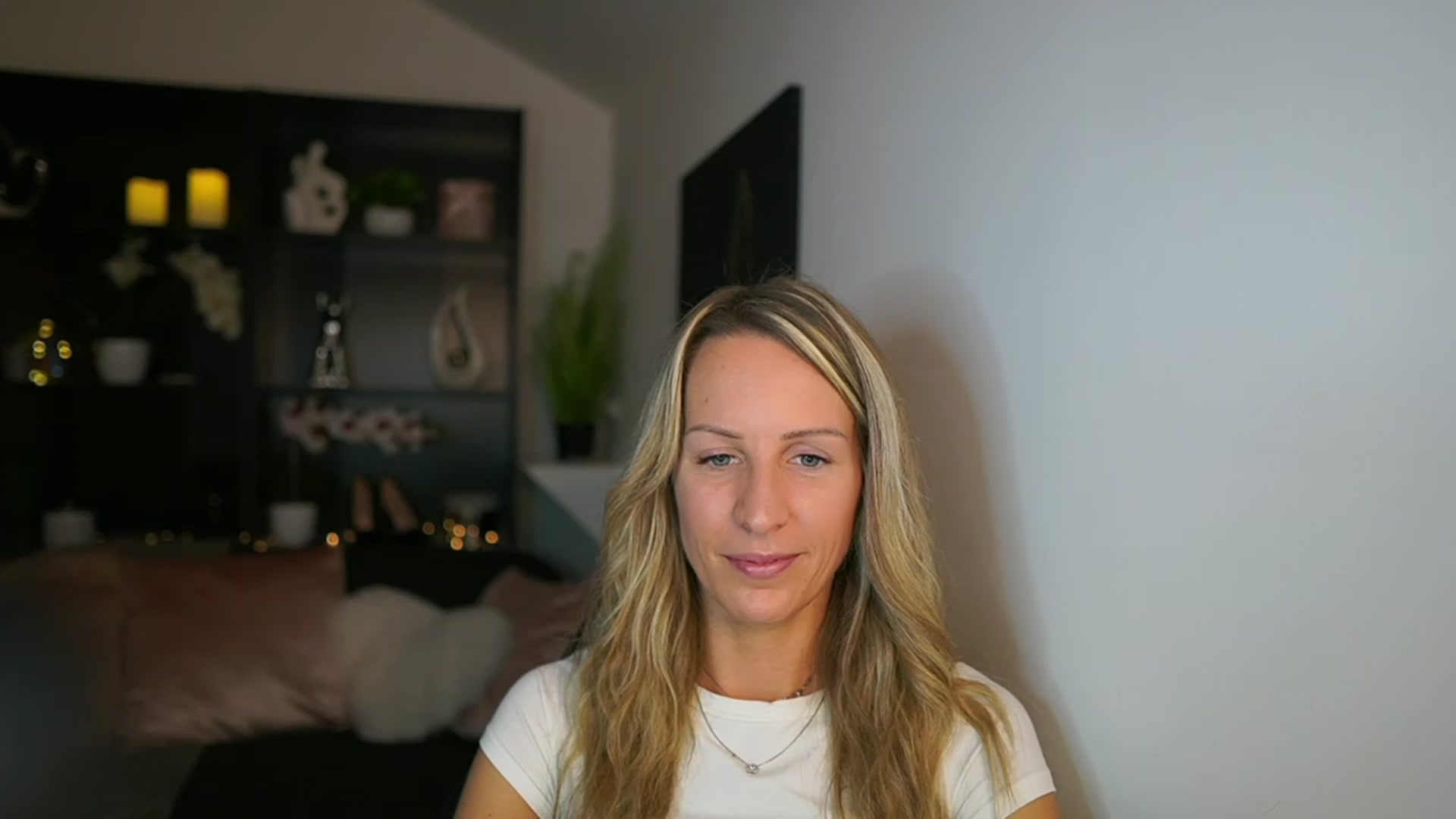Gallery image thumbnail from Nikki__Sexx__'s myfreecams stream on, 11/23/2023, 20:55 image 9 of 20