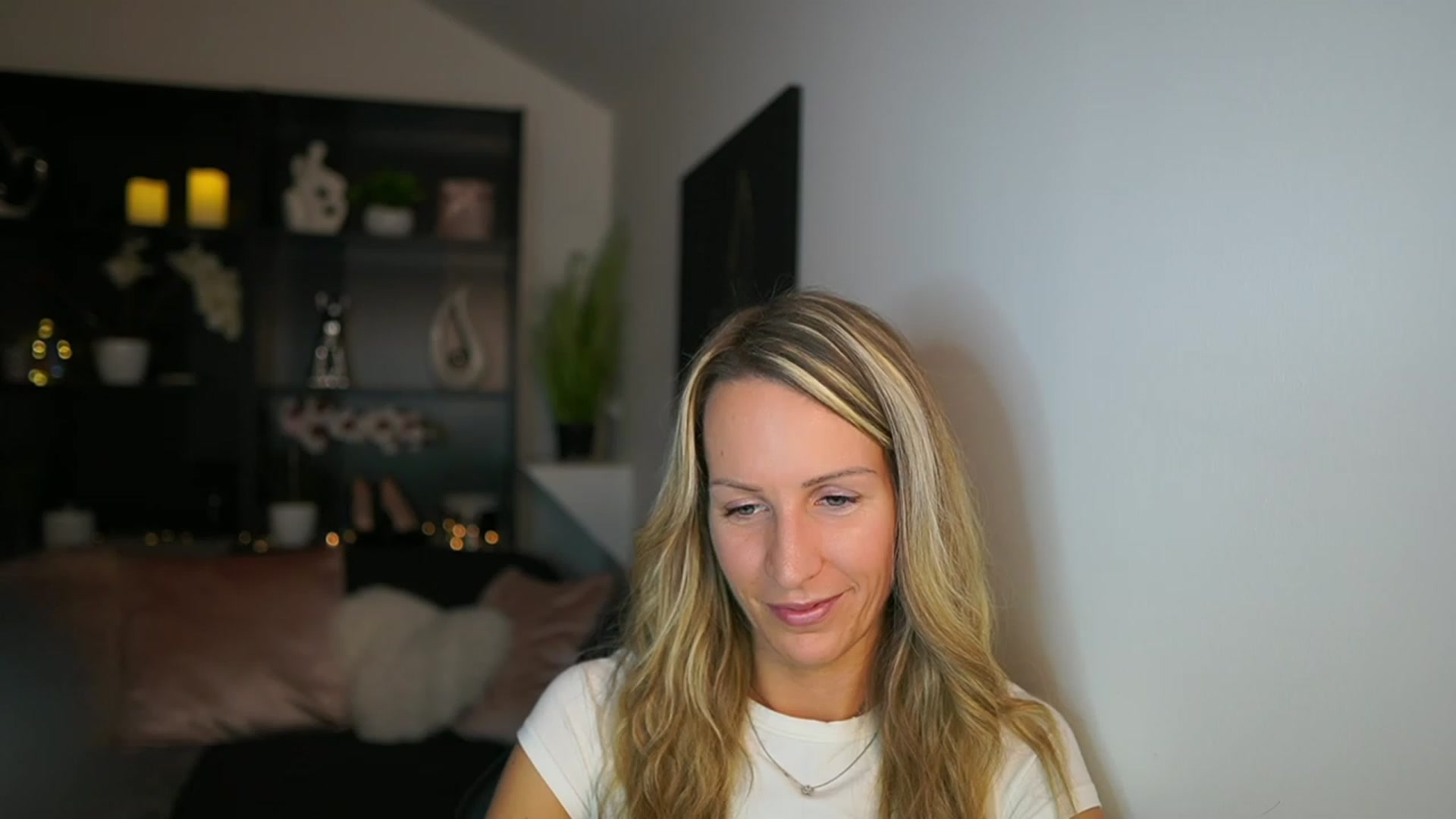 Gallery image thumbnail from Nikki__Sexx__'s myfreecams stream on, 11/23/2023, 20:55 image 11 of 20