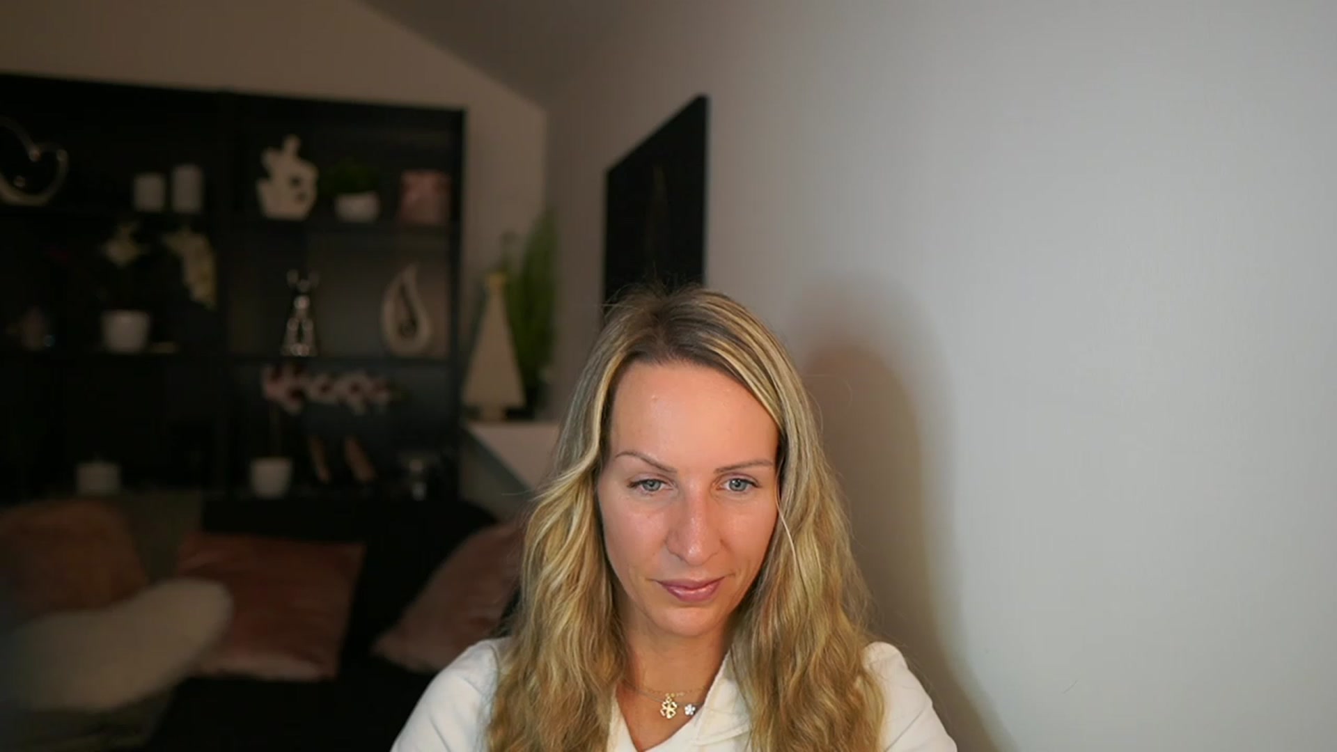 Gallery image thumbnail from Nikki__Sexx__'s myfreecams stream on, 11/27/2023, 22:00 image 12 of 20