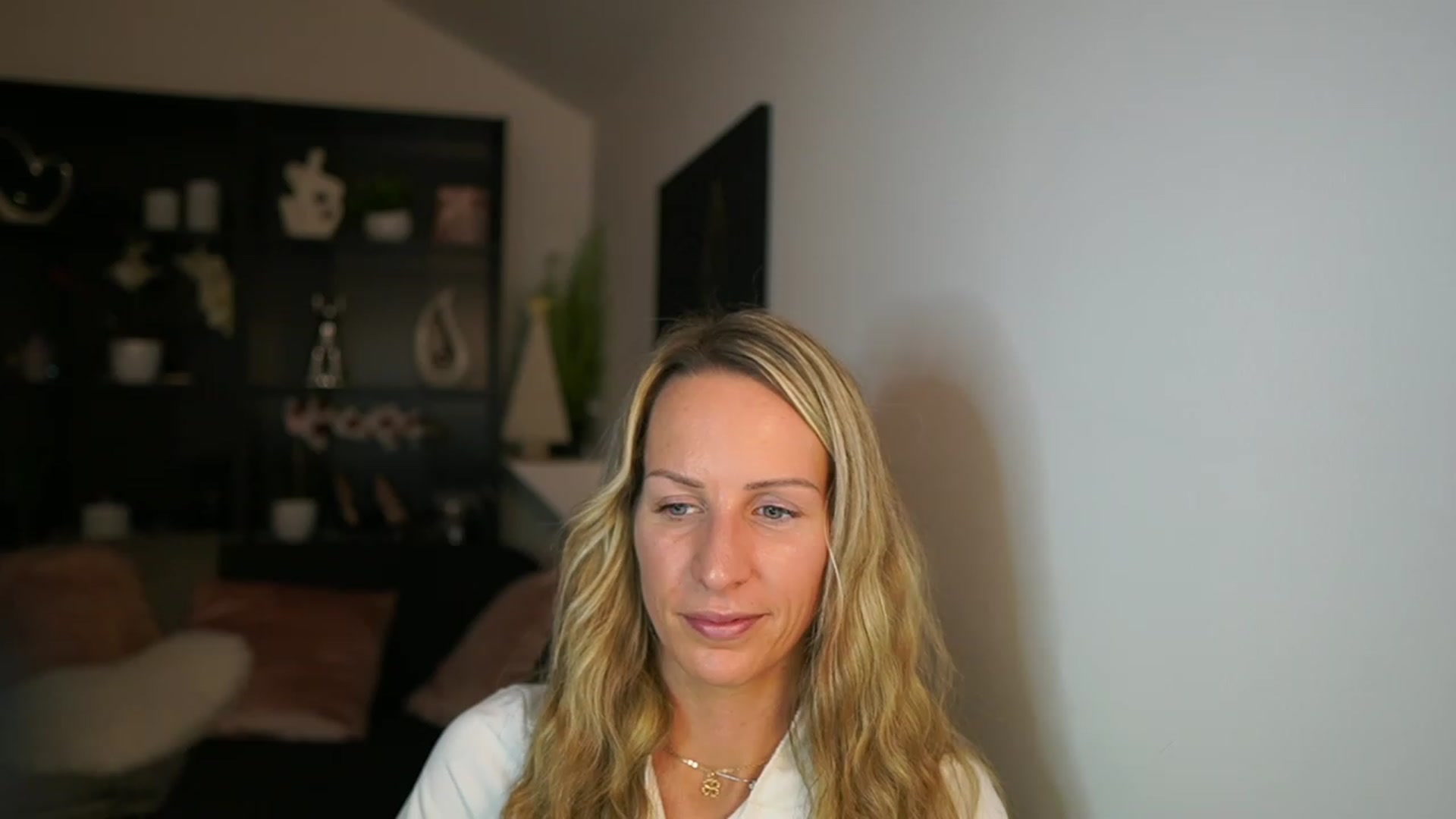 Gallery image thumbnail from Nikki__Sexx__'s myfreecams stream on, 11/27/2023, 22:00 image 13 of 20