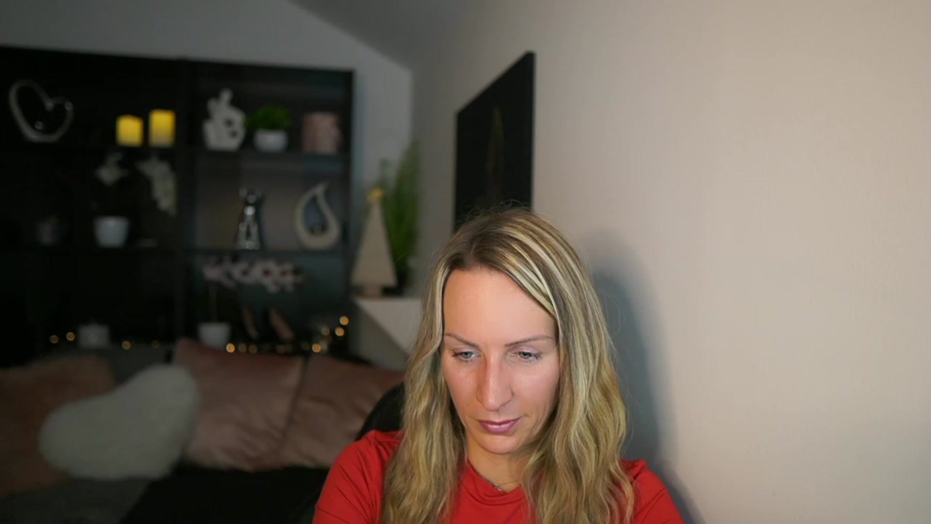 Gallery image thumbnail from Nikki__Sexx__'s myfreecams stream on, 12/04/2023, 19:55 image 8 of 20