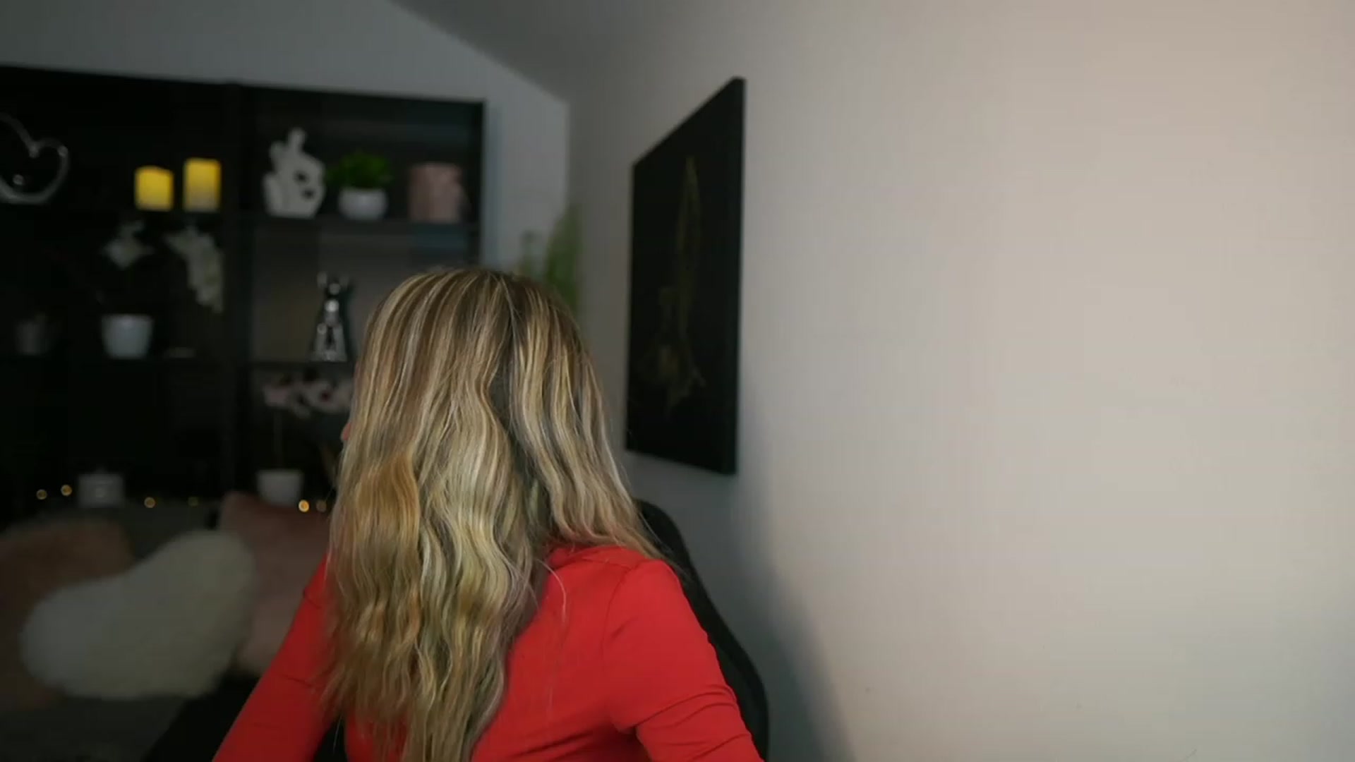 Gallery image thumbnail from Nikki__Sexx__'s myfreecams stream on, 12/04/2023, 20:43 image 3 of 20