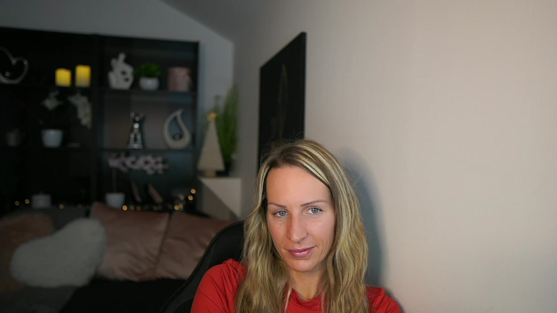 Gallery image thumbnail from Nikki__Sexx__'s myfreecams stream on, 12/04/2023, 21:06 image 18 of 20