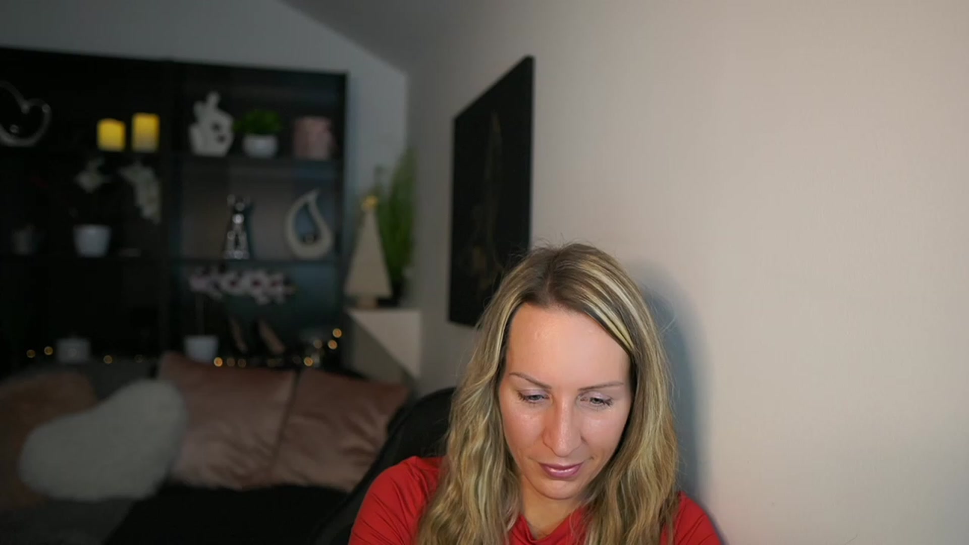 Gallery image thumbnail from Nikki__Sexx__'s myfreecams stream on, 12/04/2023, 21:06 image 5 of 20