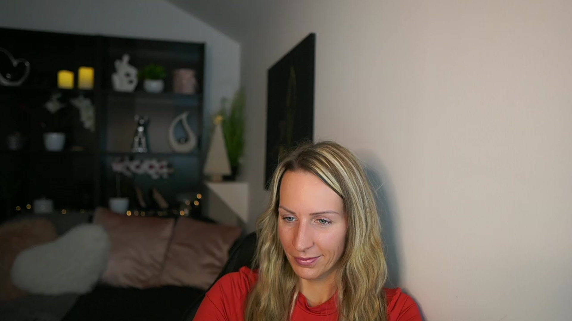 Gallery image thumbnail from Nikki__Sexx__'s myfreecams stream on, 12/04/2023, 21:06 image 13 of 20