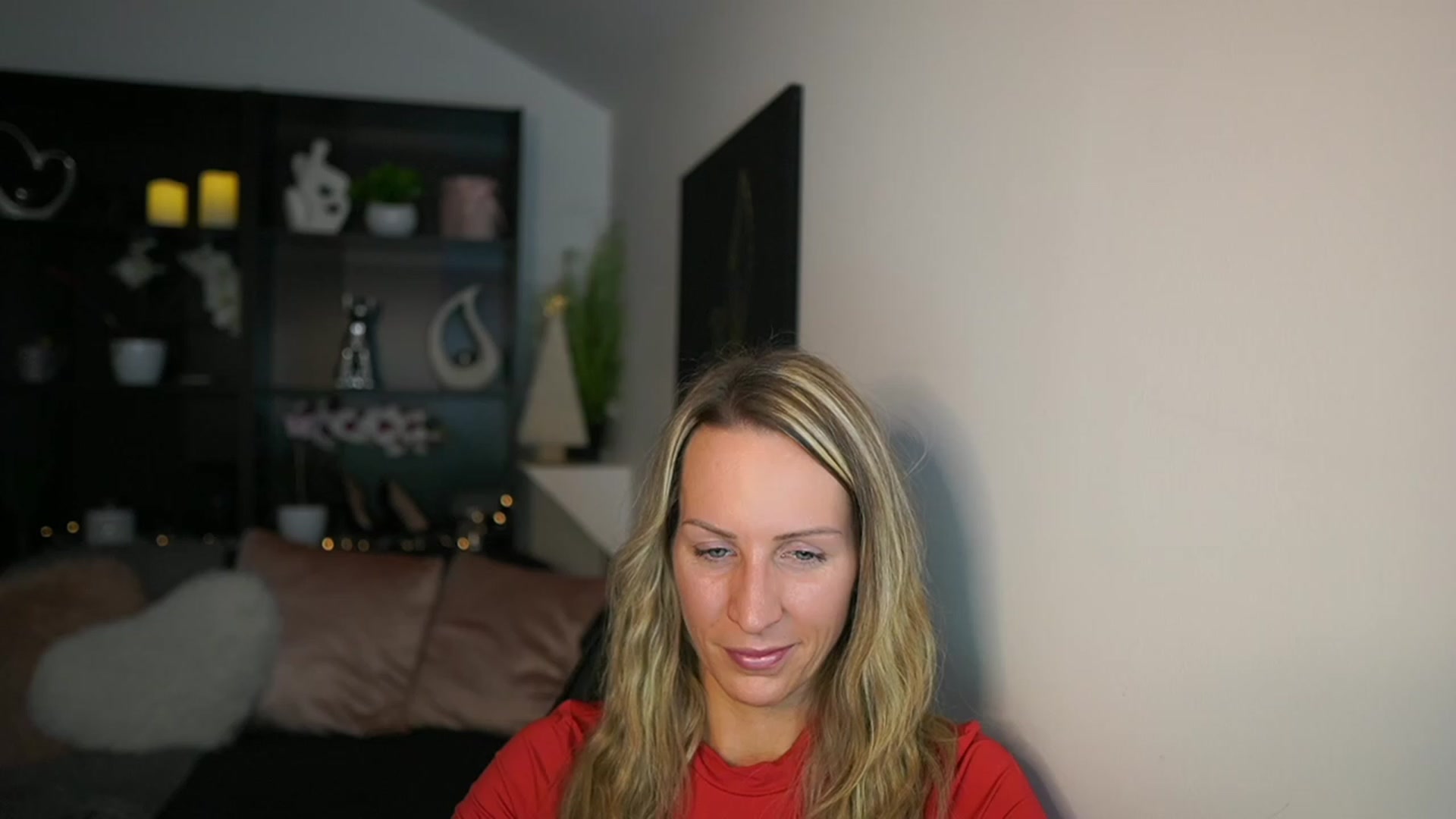 Gallery image thumbnail from Nikki__Sexx__'s myfreecams stream on, 12/04/2023, 21:06 image 3 of 20