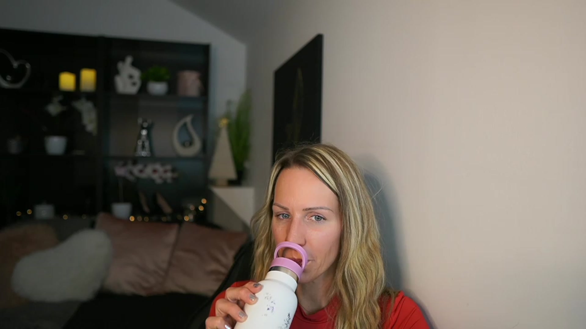 Gallery image thumbnail from Nikki__Sexx__'s myfreecams stream on, 12/04/2023, 21:06 image 8 of 20