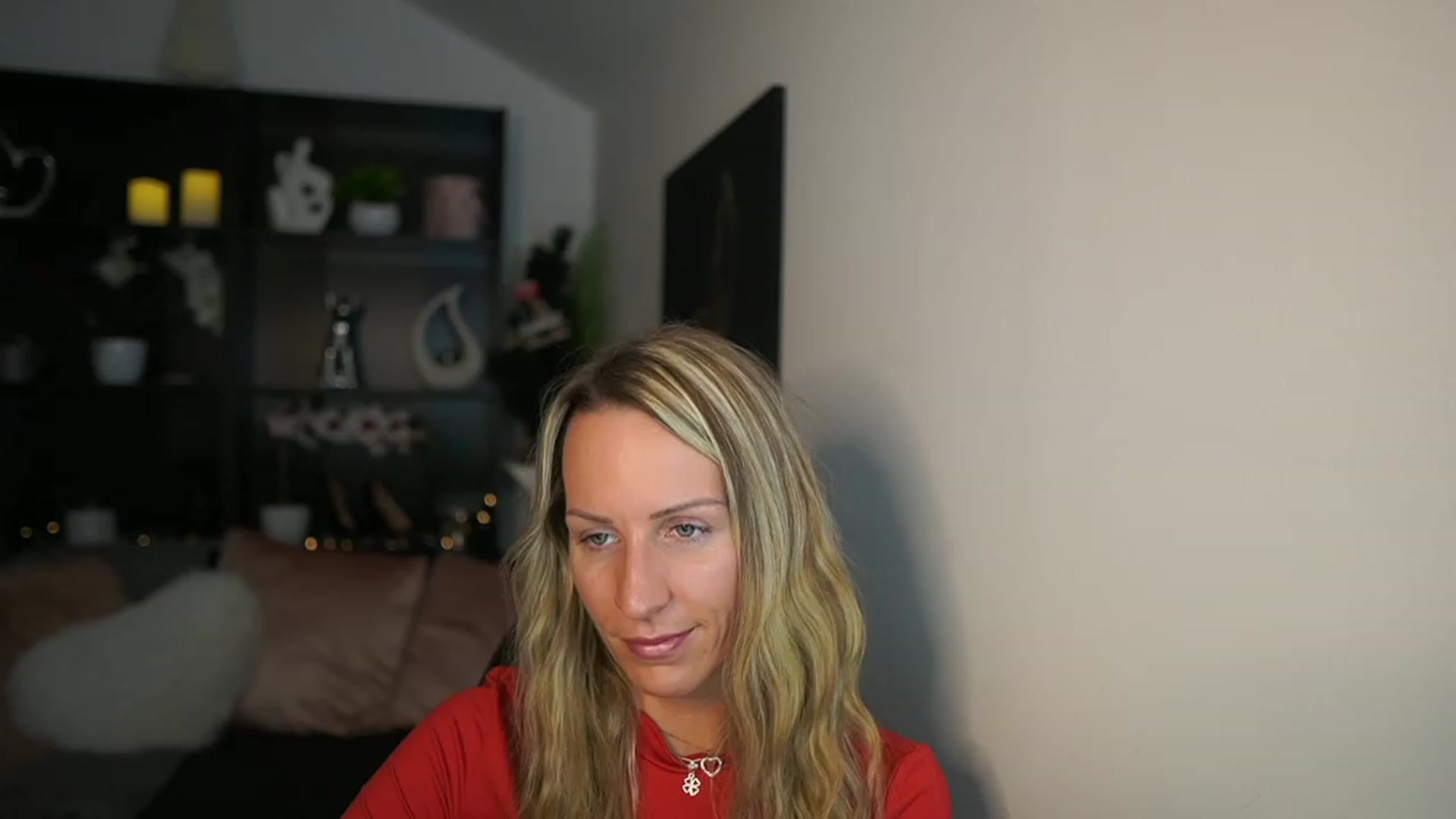 Gallery image thumbnail from Nikki__Sexx__'s myfreecams stream on, 12/04/2023, 23:16 image 5 of 20